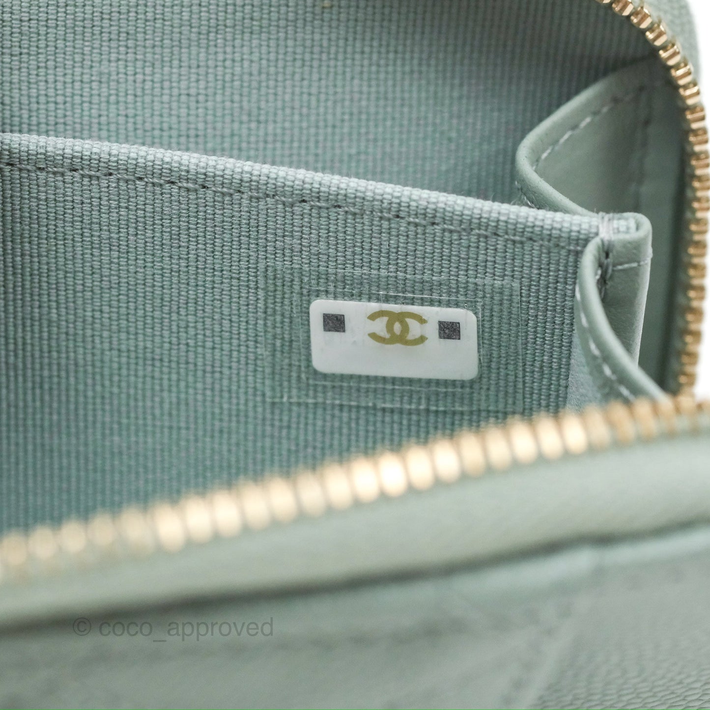 Chanel Zip Coin Purse Card Holder Tiffany Green Caviar Gold Hardware