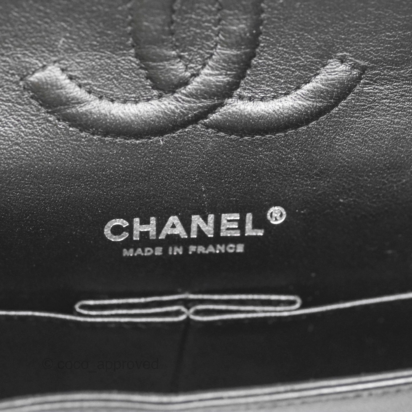 Chanel Classic M/L Medium Flap Chevron So Black Calfskin