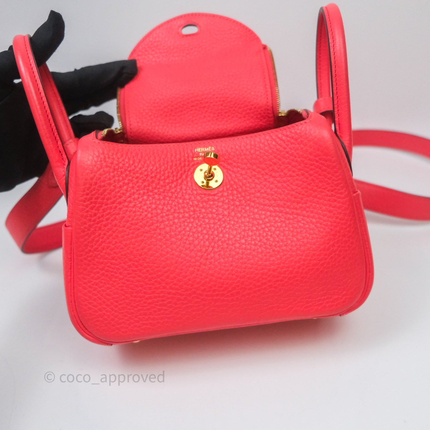 Hermès Mini Lindy 0E Rose Texas Clemence Gold Hardware