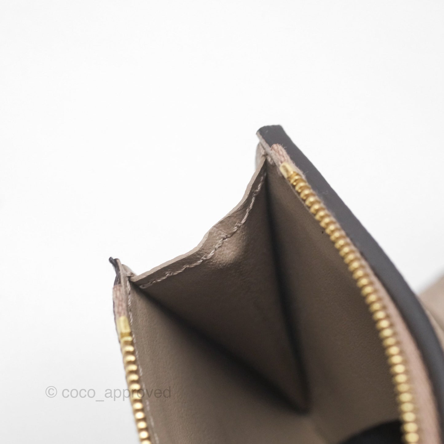 Louis Vuitton Zoé Wallet Monogram Empreinte Leather Turtledove