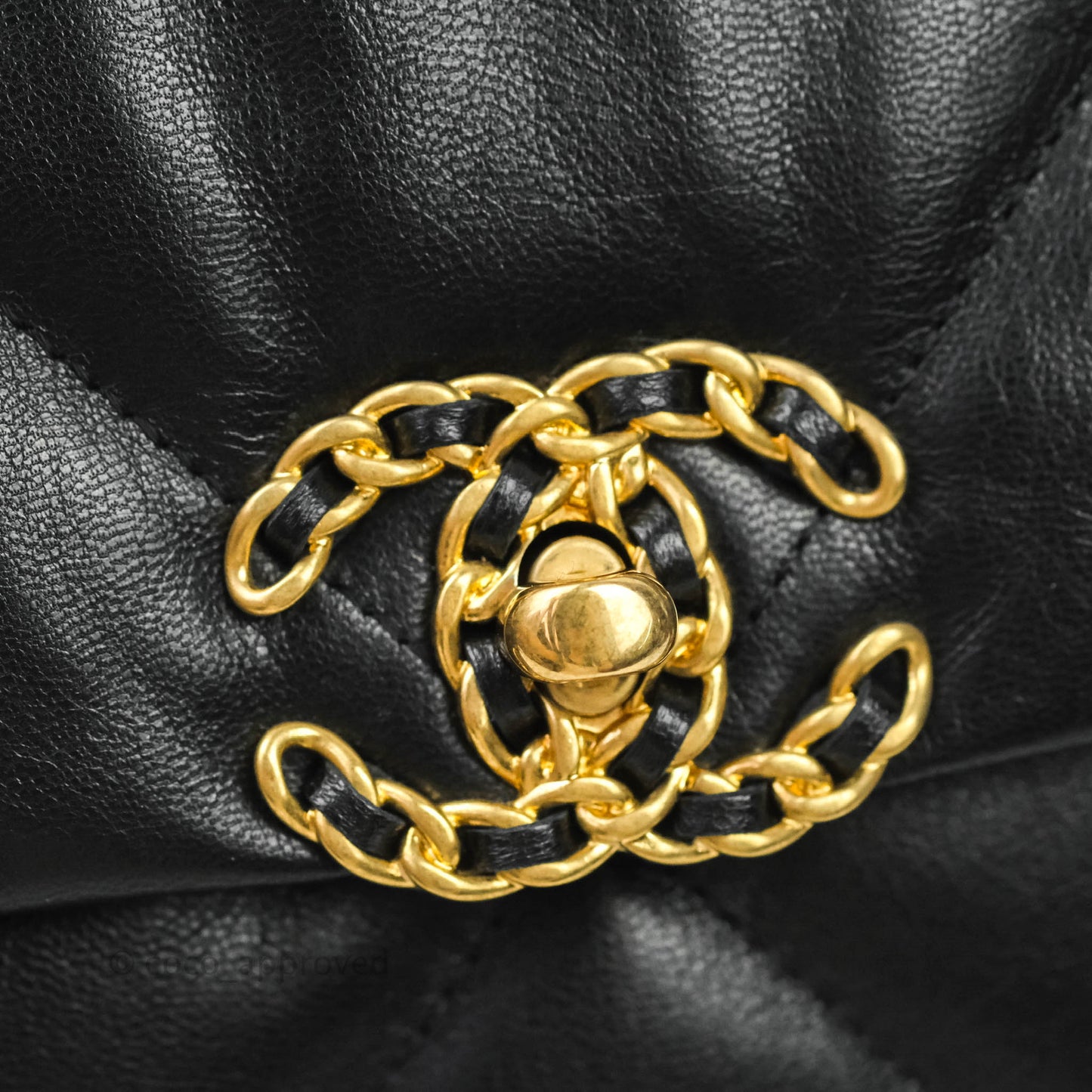 Chanel 19 Medium Black Mixed Hardware