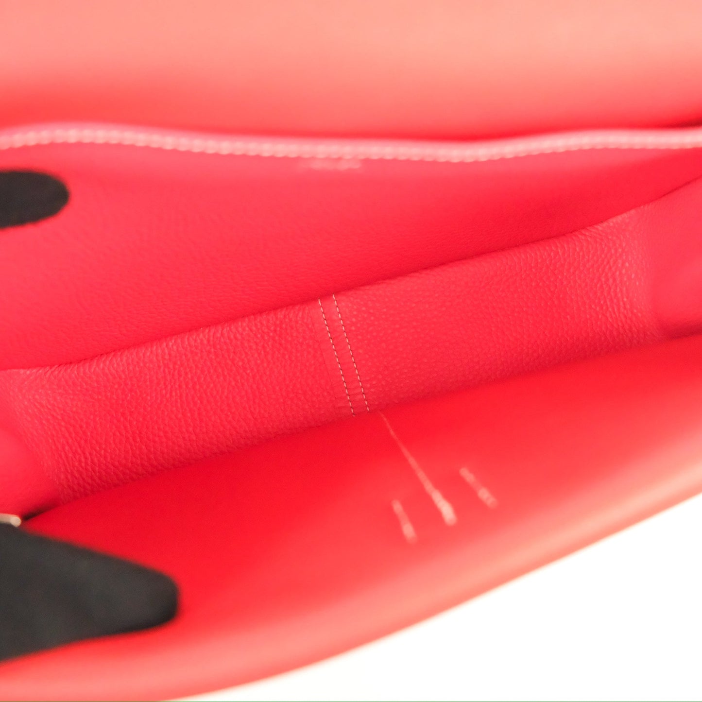 Hermès Halzan 31 Red Palladium Hardware