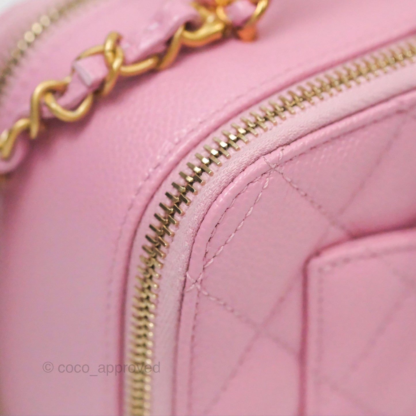 Chanel Caviar Quilted Pick Me Up Small Vanity Case Light Pink