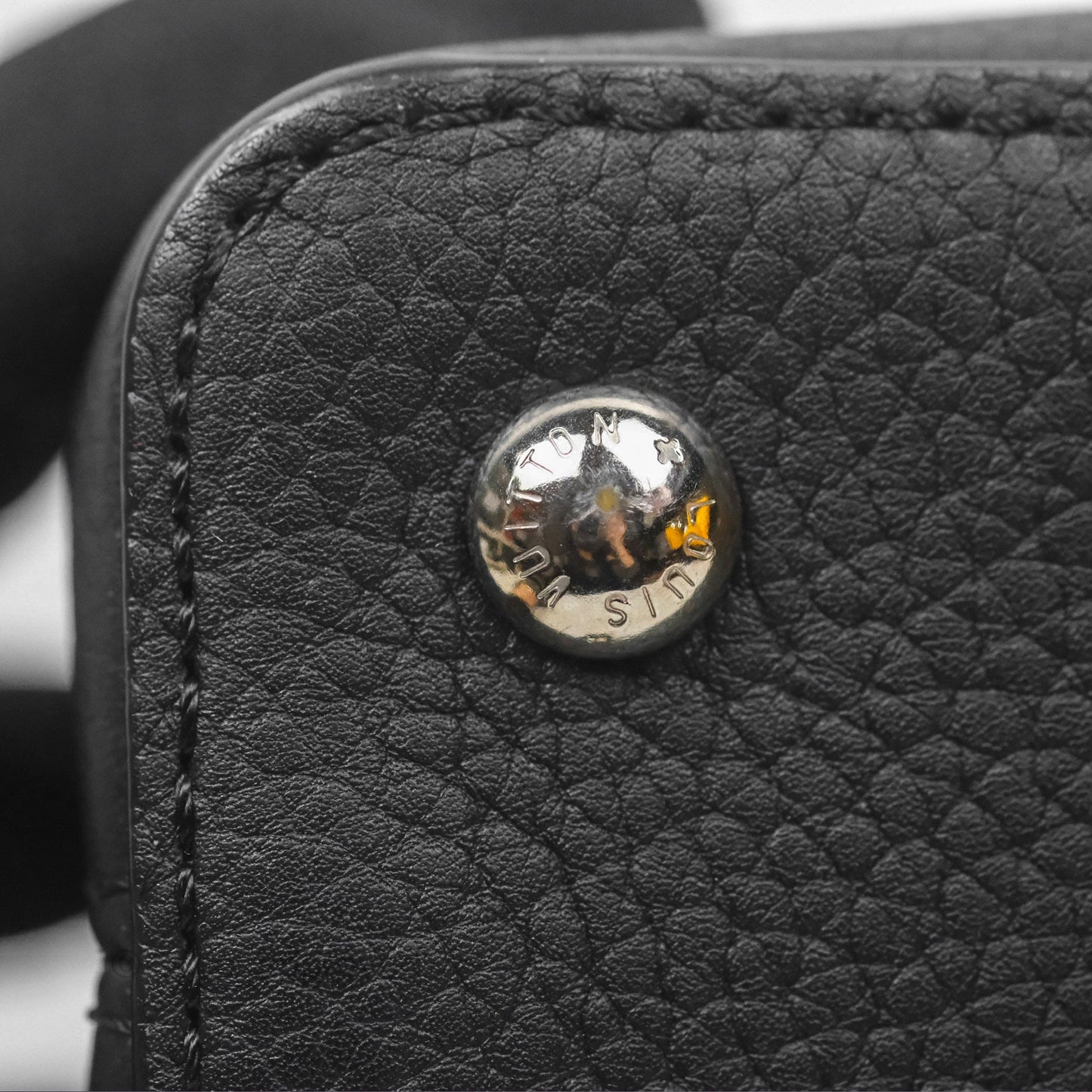 Louis Vuitton Capucines Mini Black in Taurillon Leather and Shiny Python leather