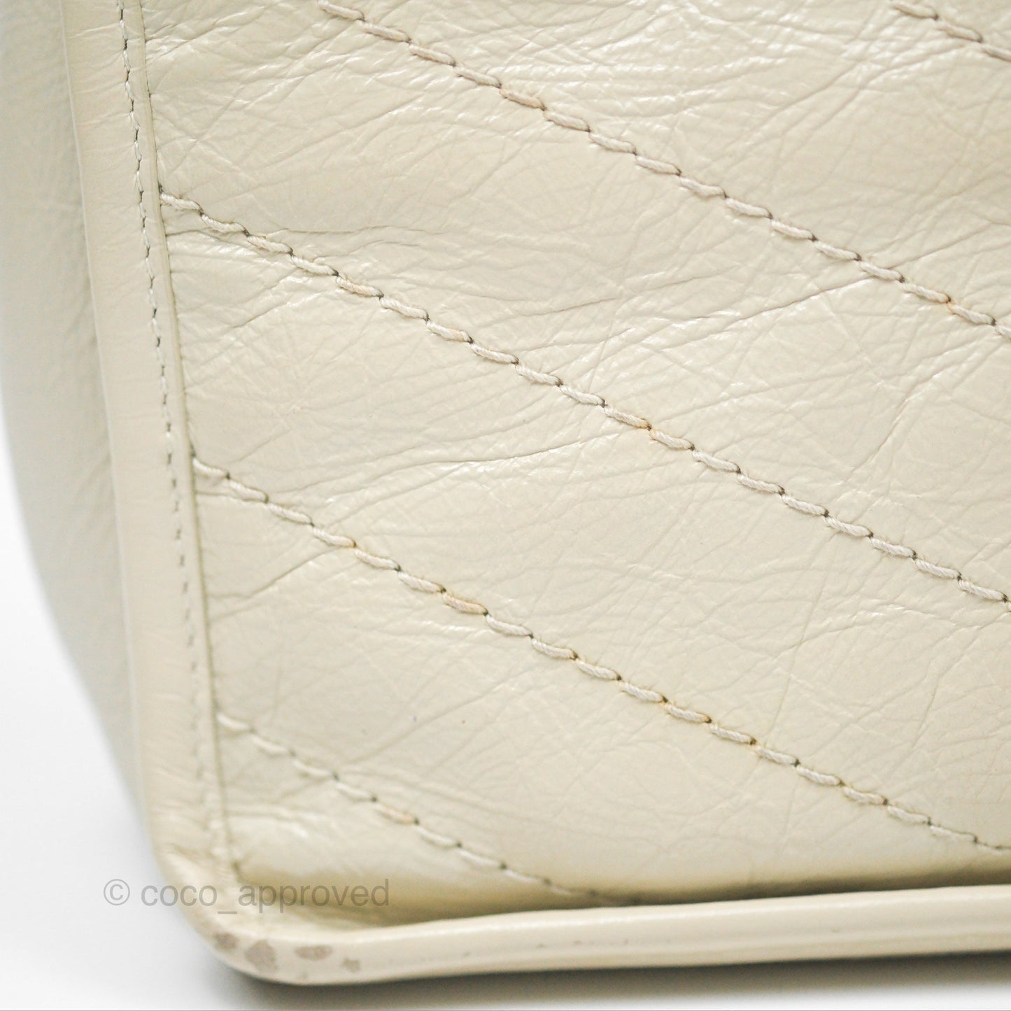 Saint Laurent Niki Baby Chain Bag Blanc Vintage Calfskin Brushed Palladium Hardware
