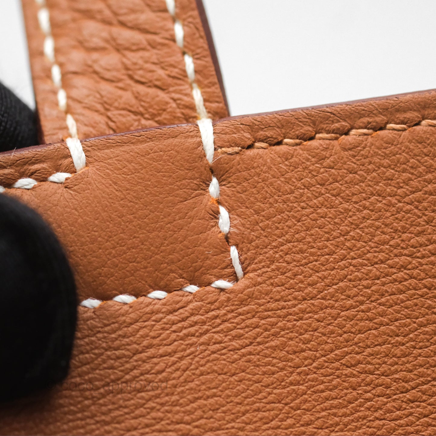 Hermès Halzan 25 Gold Clemence Gold Hardware