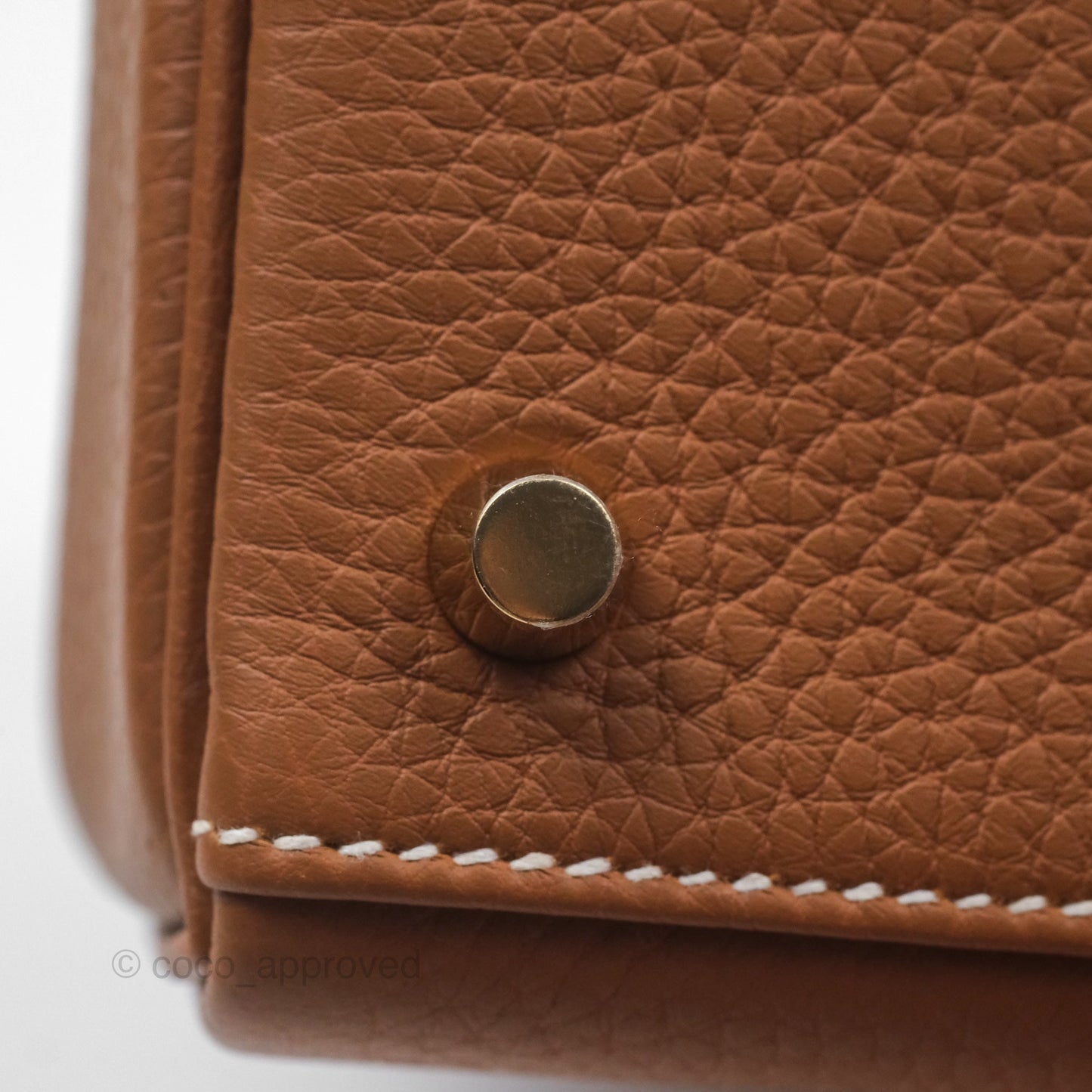 Hermès Kelly 28 Retourne Gold 37 Togo Gold Hardware