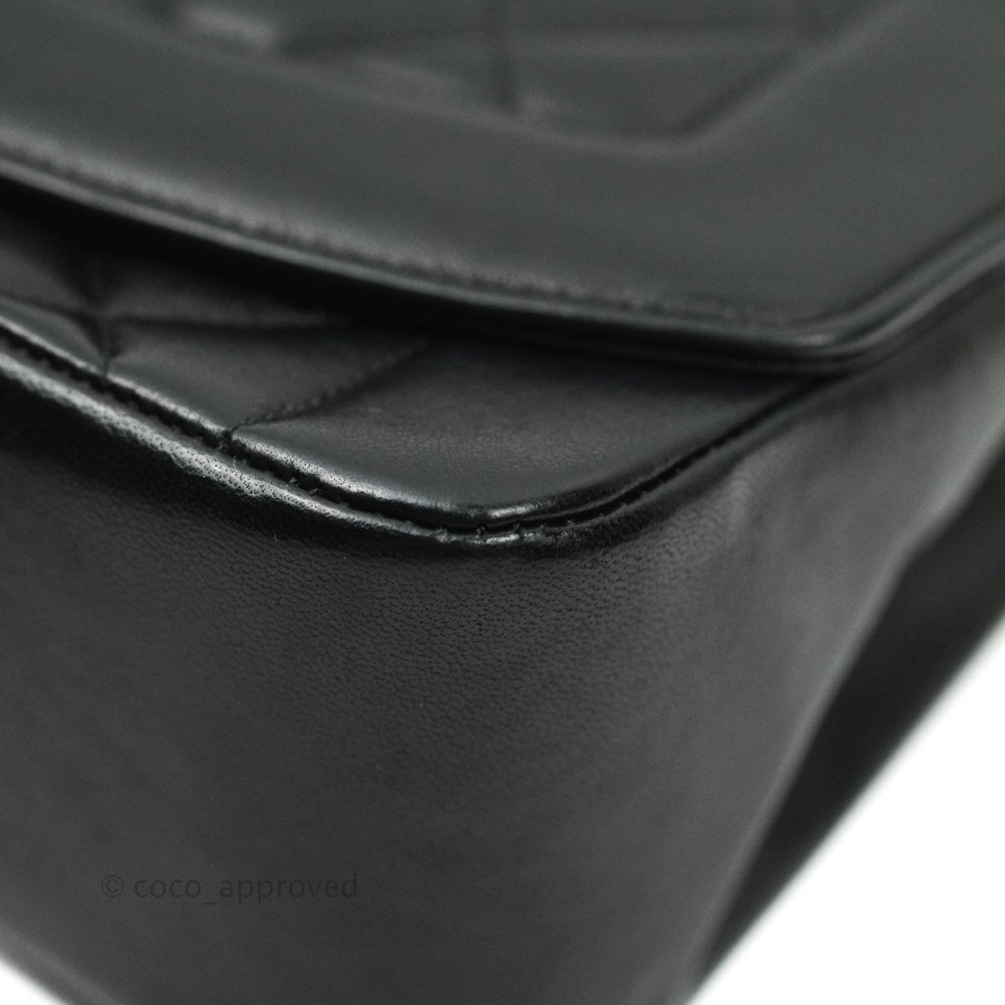 Chanel Black Quilted Lambskin Small Vintage Classic Diana Flap Bag