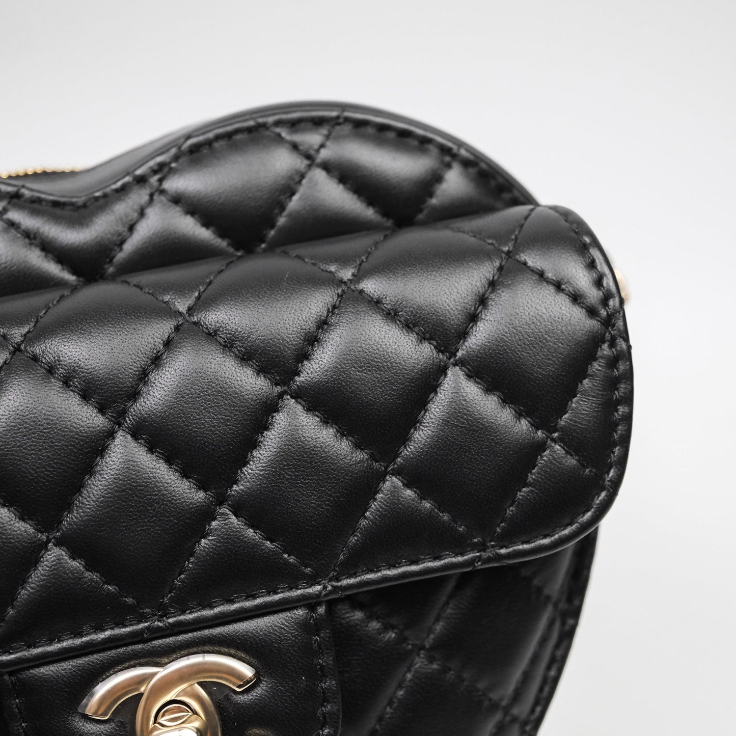 Chanel Large Heart Bag Black Lambskin Gold Hardware 22S