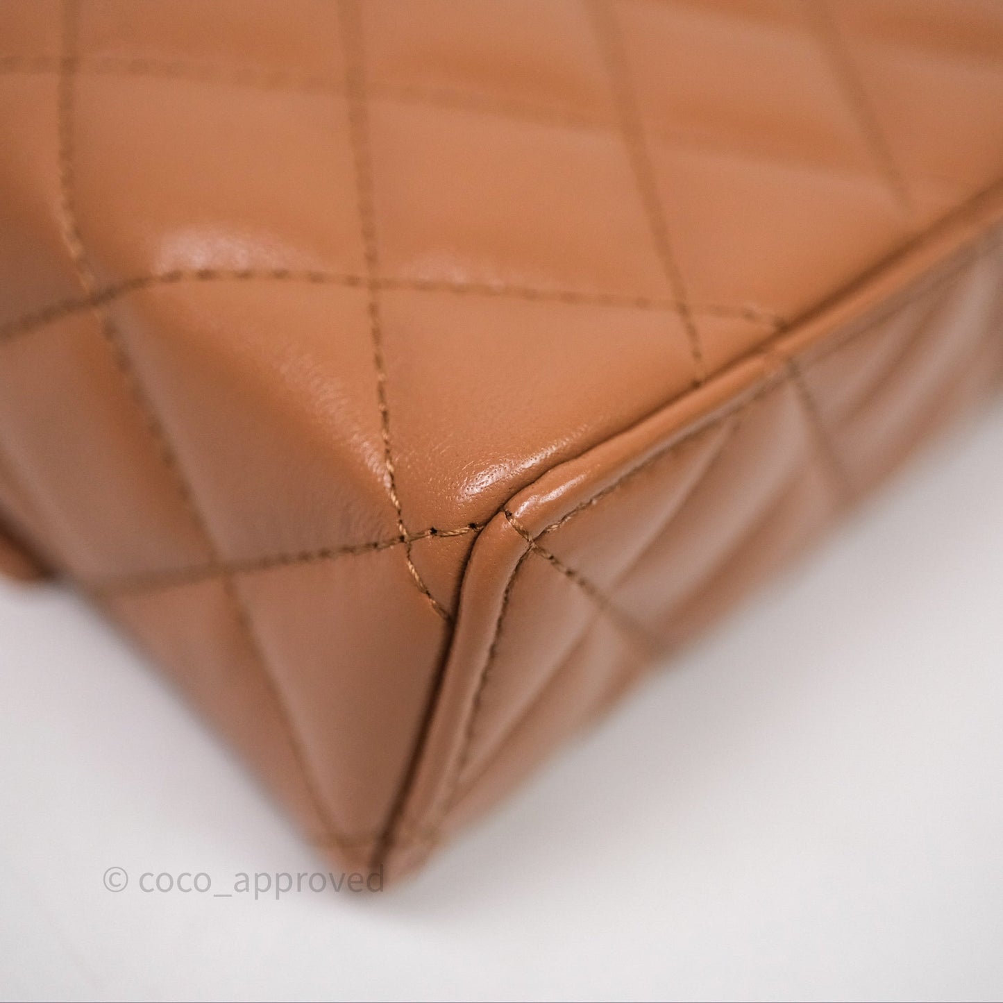 Chanel Top Handle Long Vanity with Chain Caramel Beige Lambskin Gold Hardware 25B