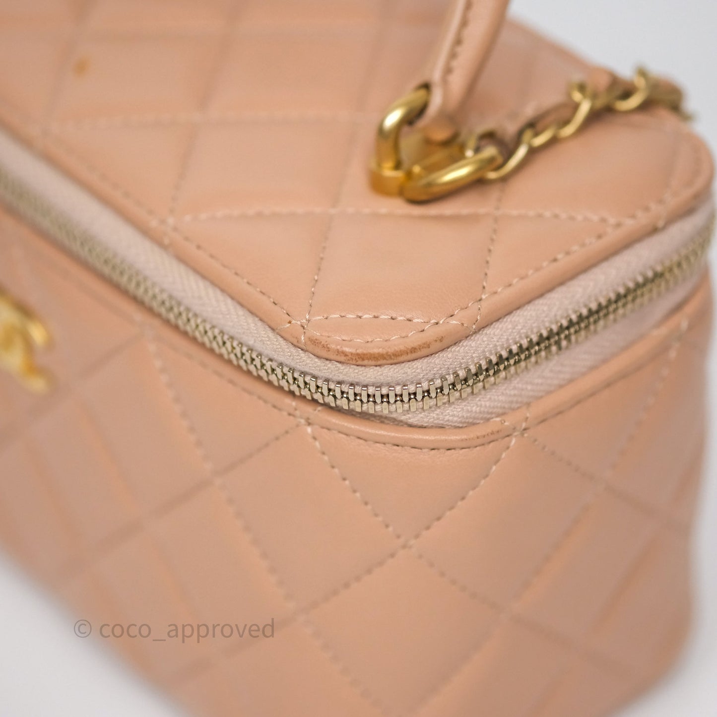 Chanel Vanity Rectangular Top Handle Beige Lambskin Aged Gold Hardware