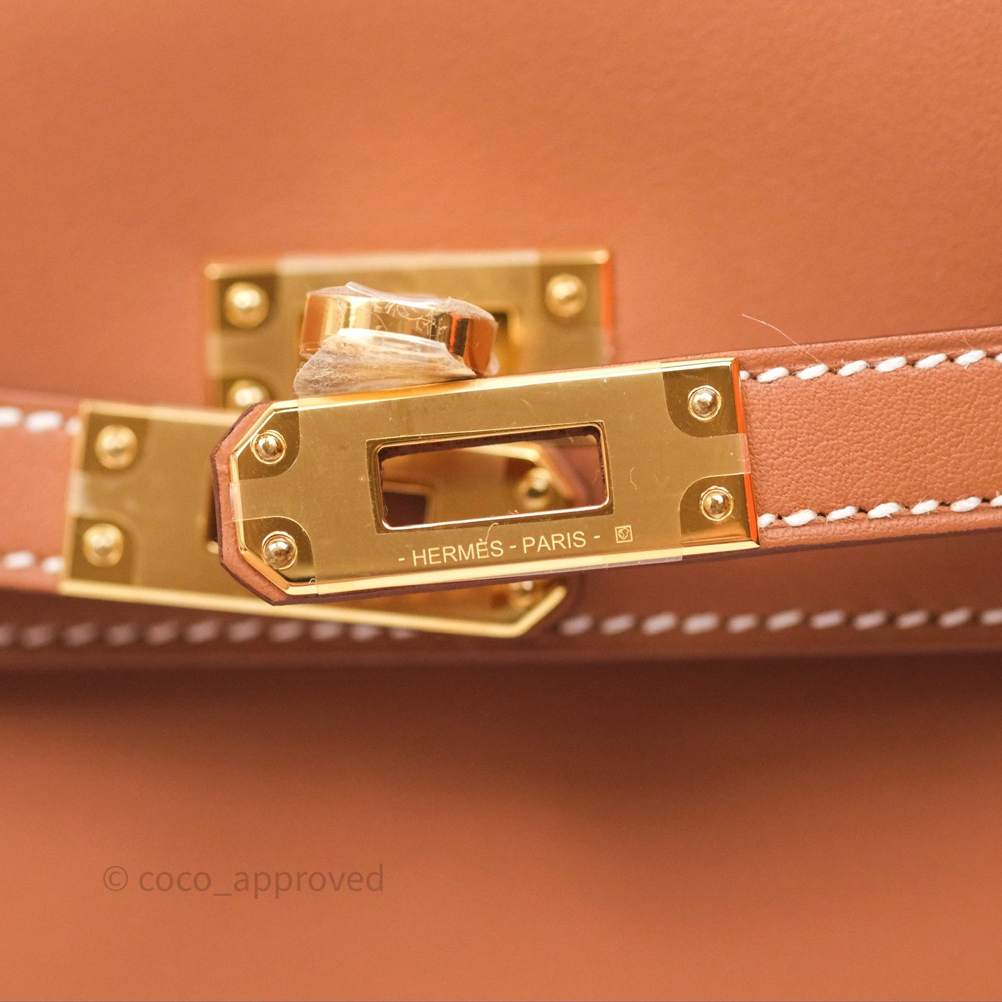 Hermès Kelly Moove Gold 37 Swift Gold Hardware