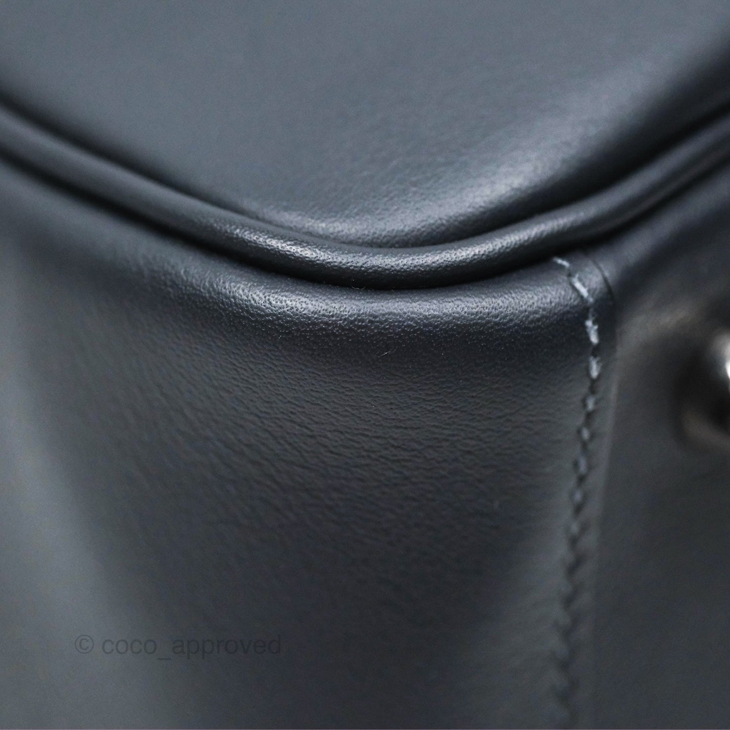 Hermès Lindy 26 Caban/Bleu Frida Swift Palladium Hardware