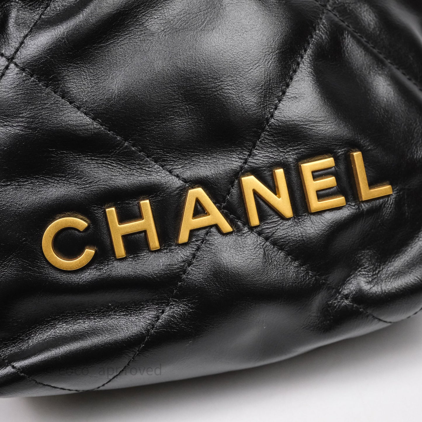 Chanel 22 Mini Bag Black Crumpled Calfskin Aged Gold Hardware