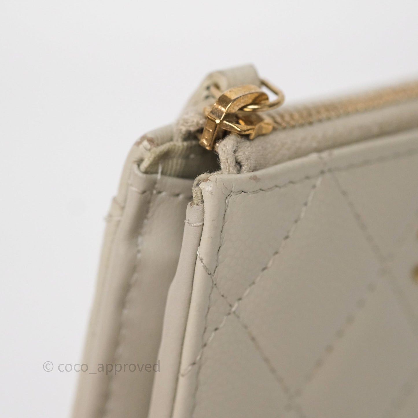 Chanel Zipper Card Holder Wallet Light Grey Caviar Gold Hardware