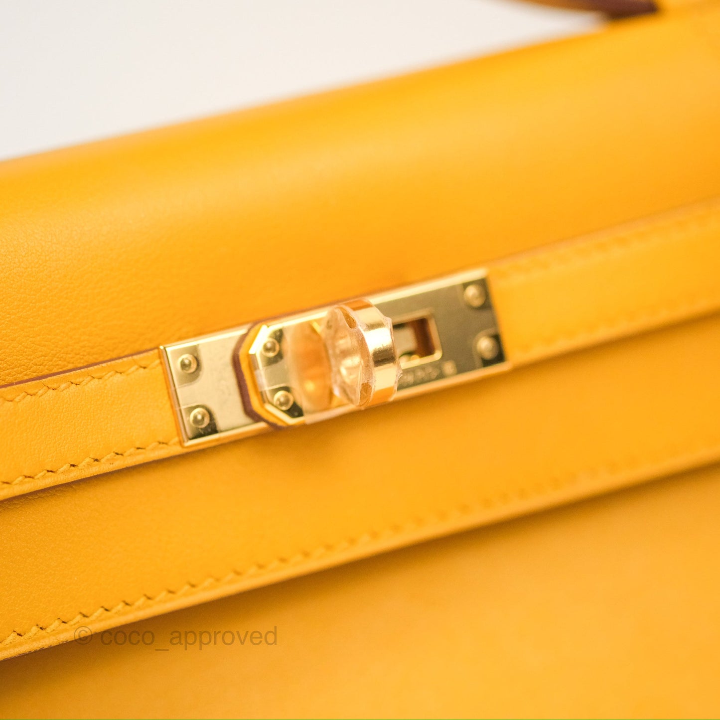 Hermès Kelly Mini Pochette Jaune Ambre Swift Gold Hardware