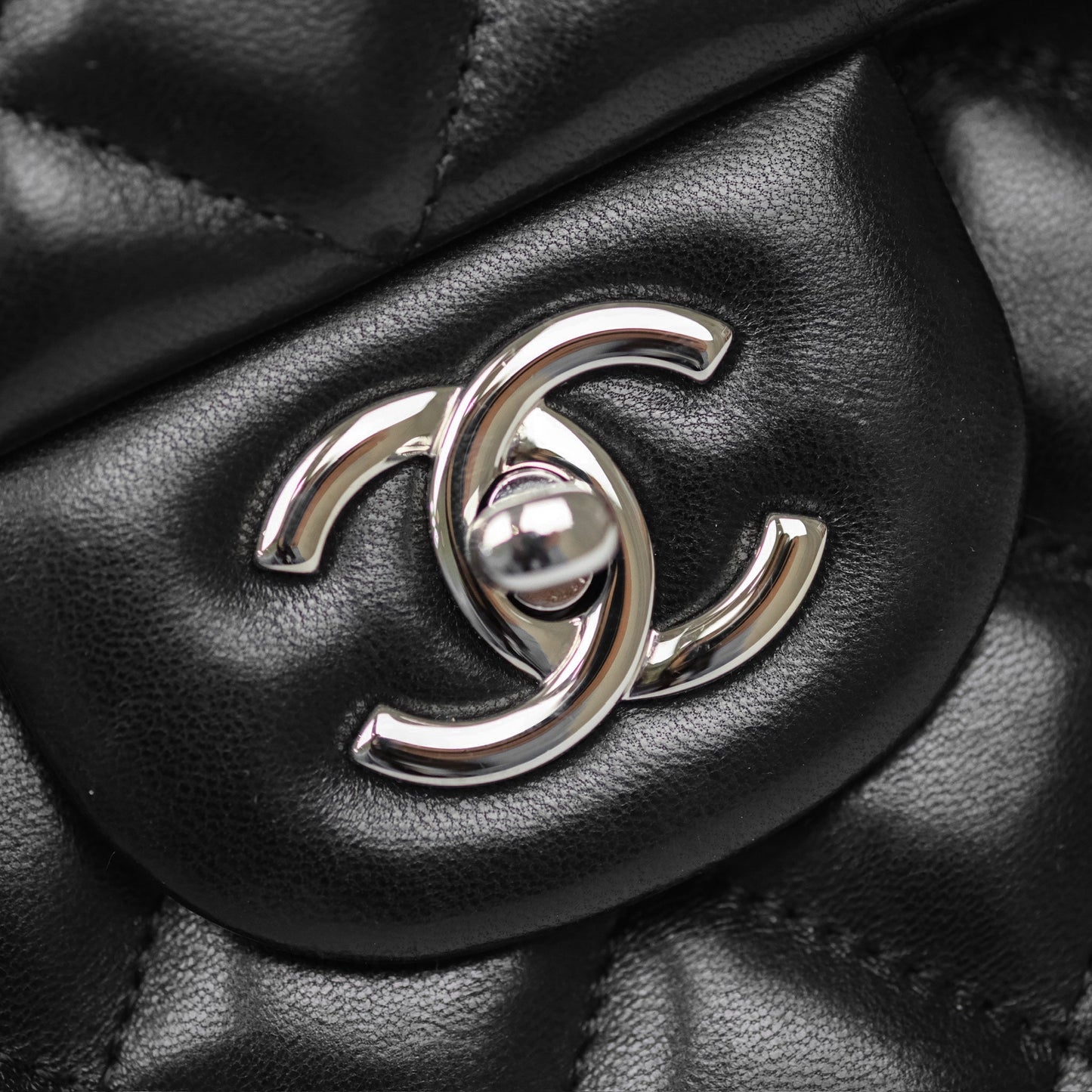 Chanel Jumbo Double Flap Black Lambskin Silver Hardware⁣⁣
