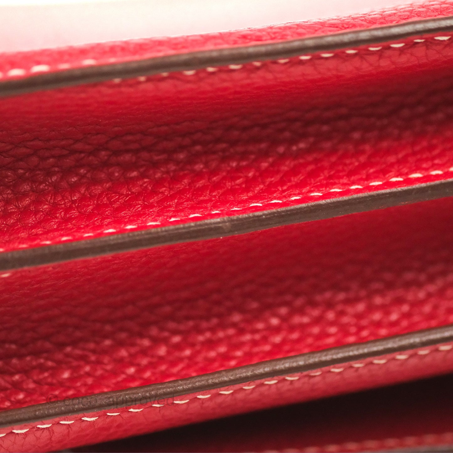Hermès Roulis 23 Red Clemence Gold Hardware