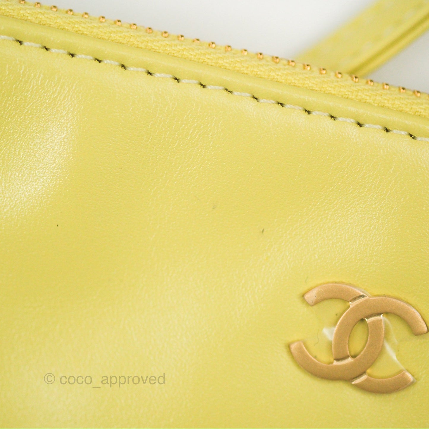 Chanel 22 Small Lime Green Shiny Aged Calfskin Aged Gold Hardware