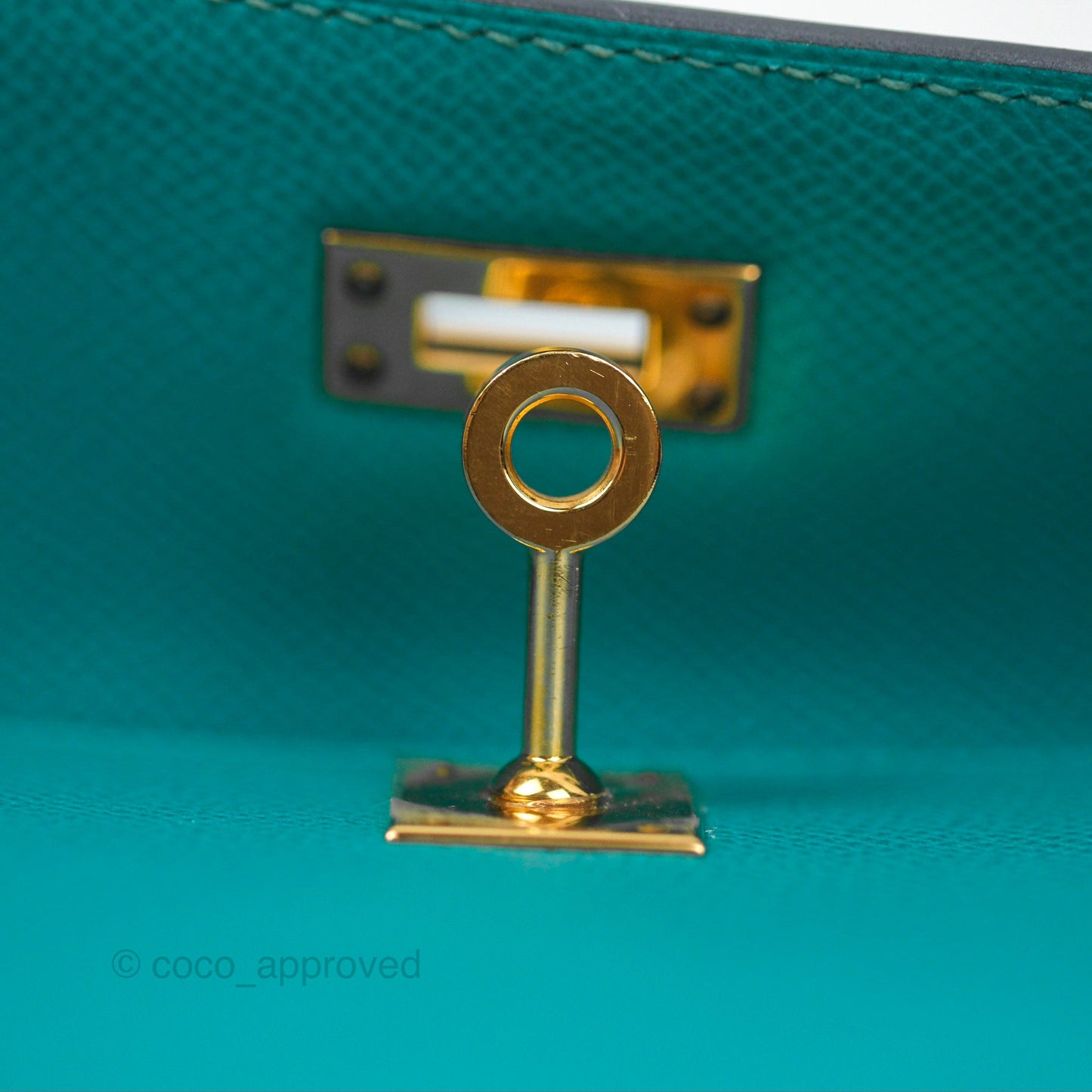 Hermès Sellier Kelly 25 Bleu Paon 7F Epsom Gold Hardware