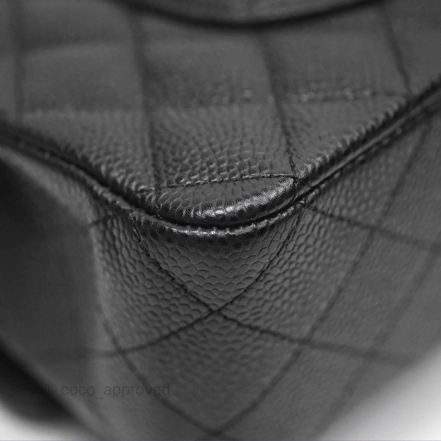 Chanel Classic M/L Medium Flap Quilted Black Caviar Gold Hardware