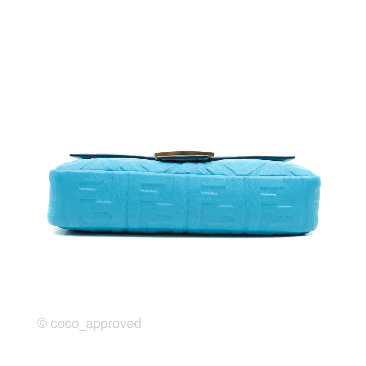 Fendi Medium Baguette Bag Blue Calfskin Gold Hardware