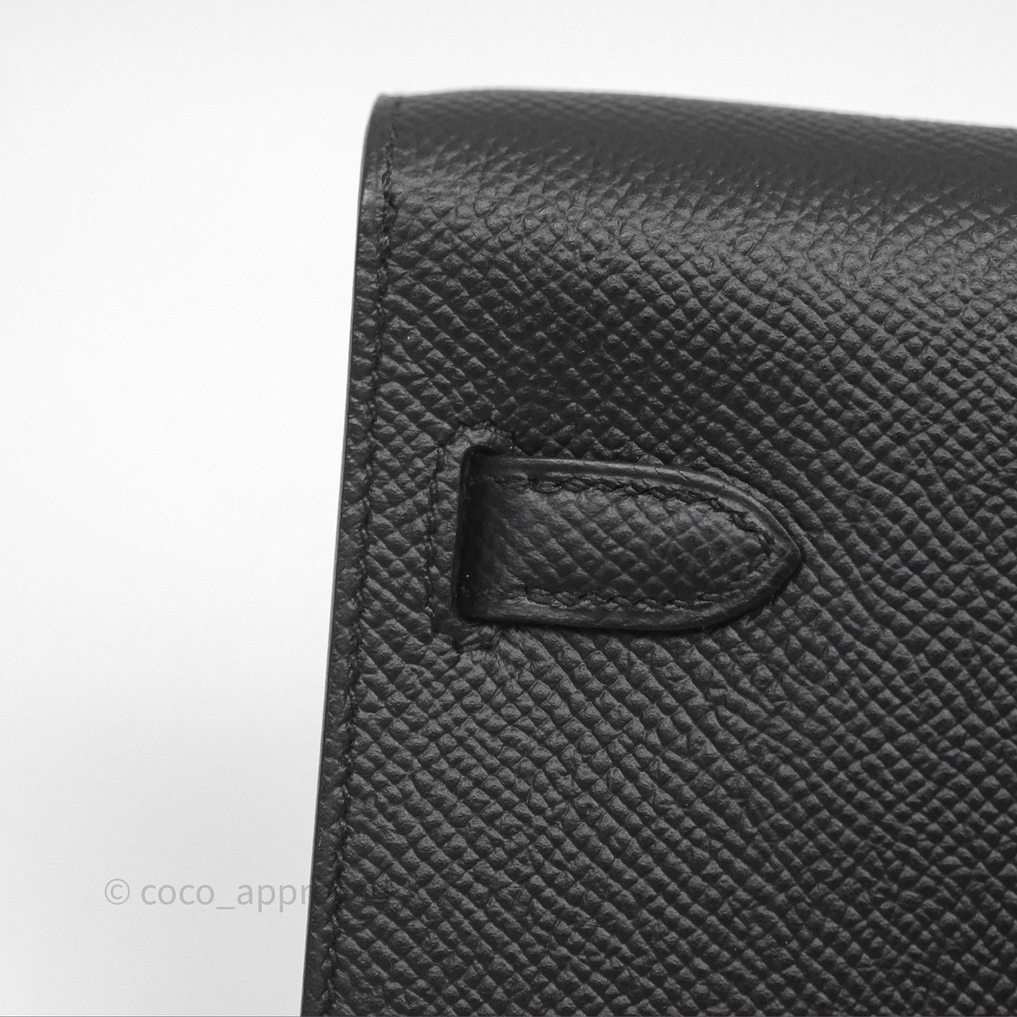 Hermès Kelly To Go Wallet Noir 89 Black Epsom Gold Hardware