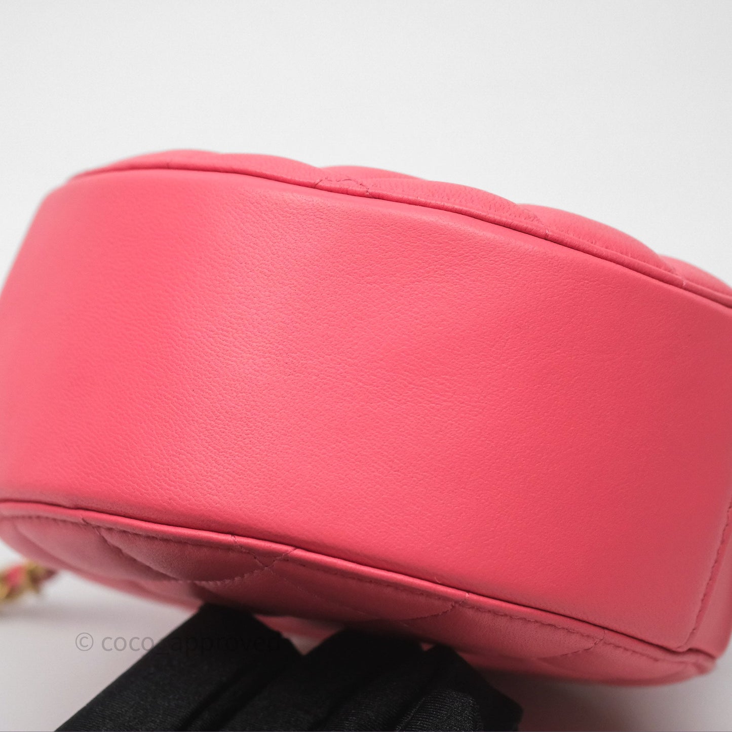 Chanel Quilted Pearl Crush Round Clutch With Chain Pink Lambskin Aged Gold Hardware