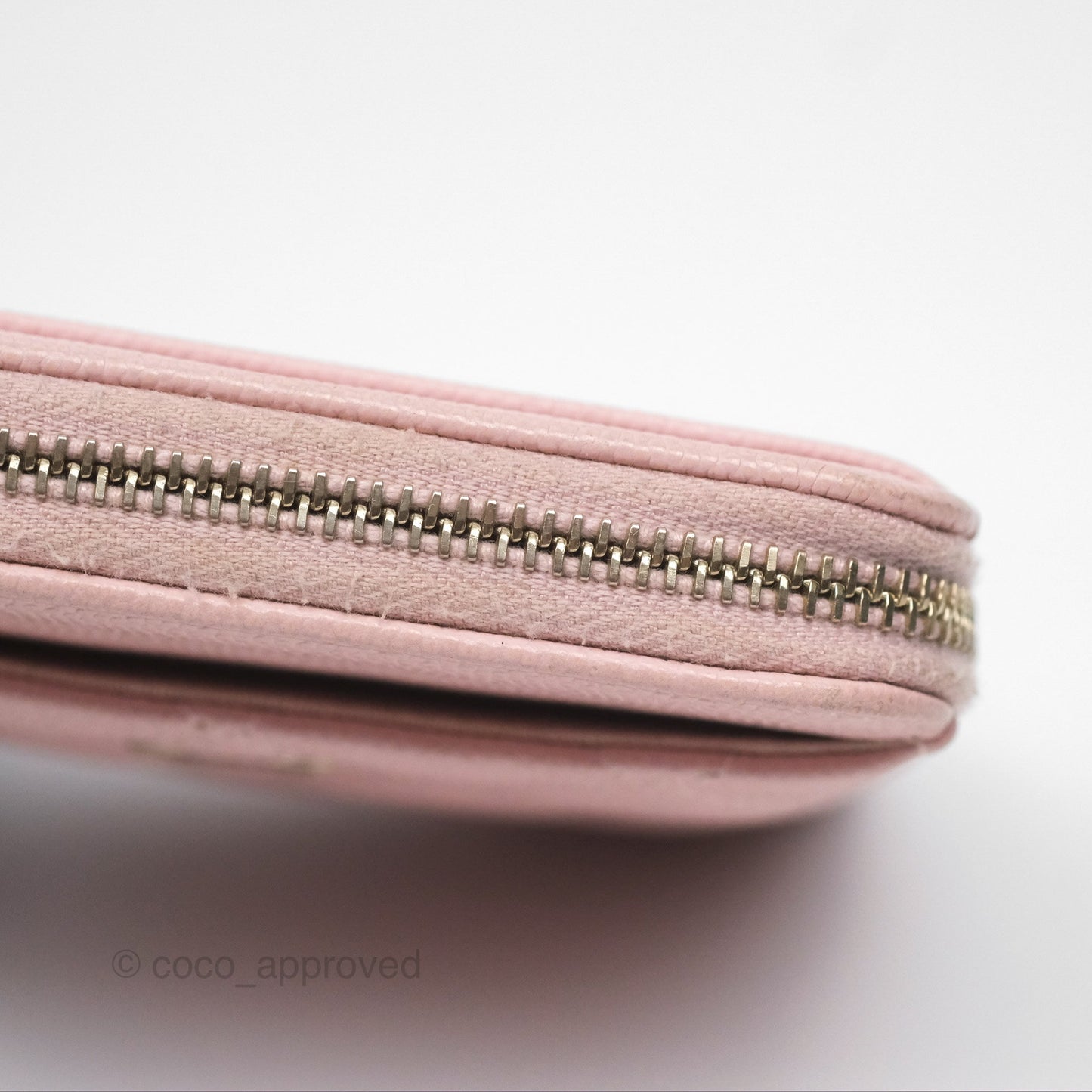 Chanel Quilted Classic Zip Card Holder Wallet Pink Caviar Gold Hardware