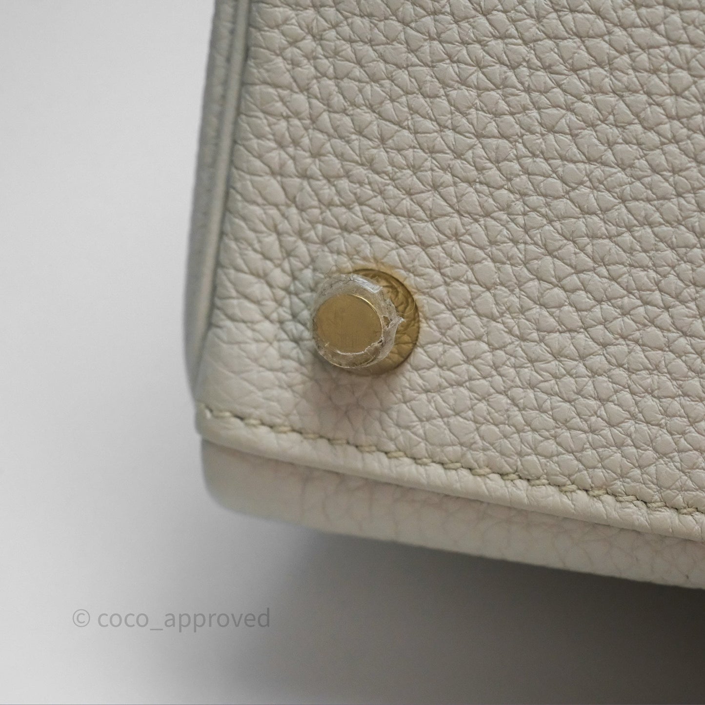 Hermès Retourne Kelly 25 Beton 8L Togo Gold Hardware