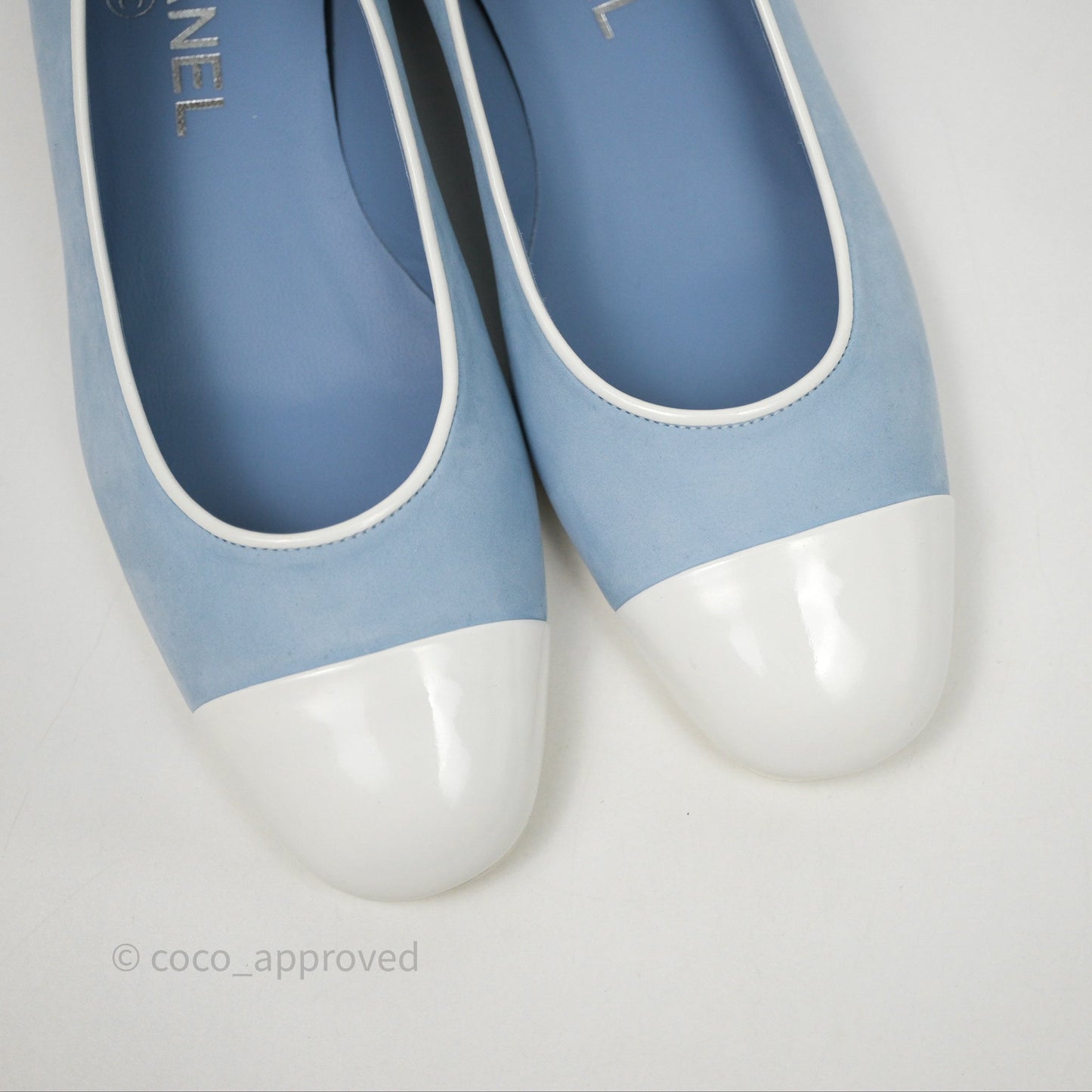 Chanel White Toe Pointed Light Blue Ballerinas With Chain Size 37