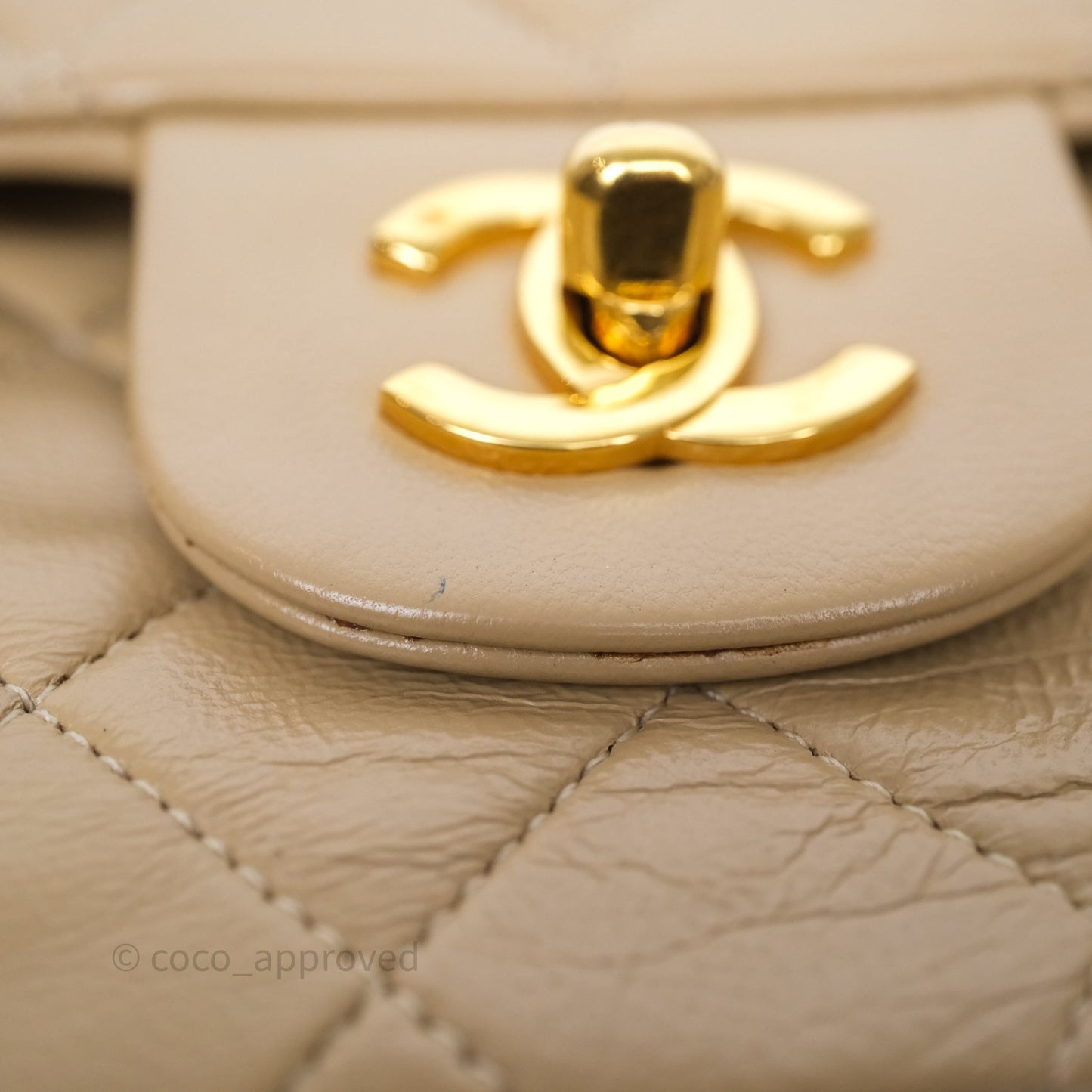Chanel Vintage Medium Classic Flap Beige Lambskin 24K Gold Hardware