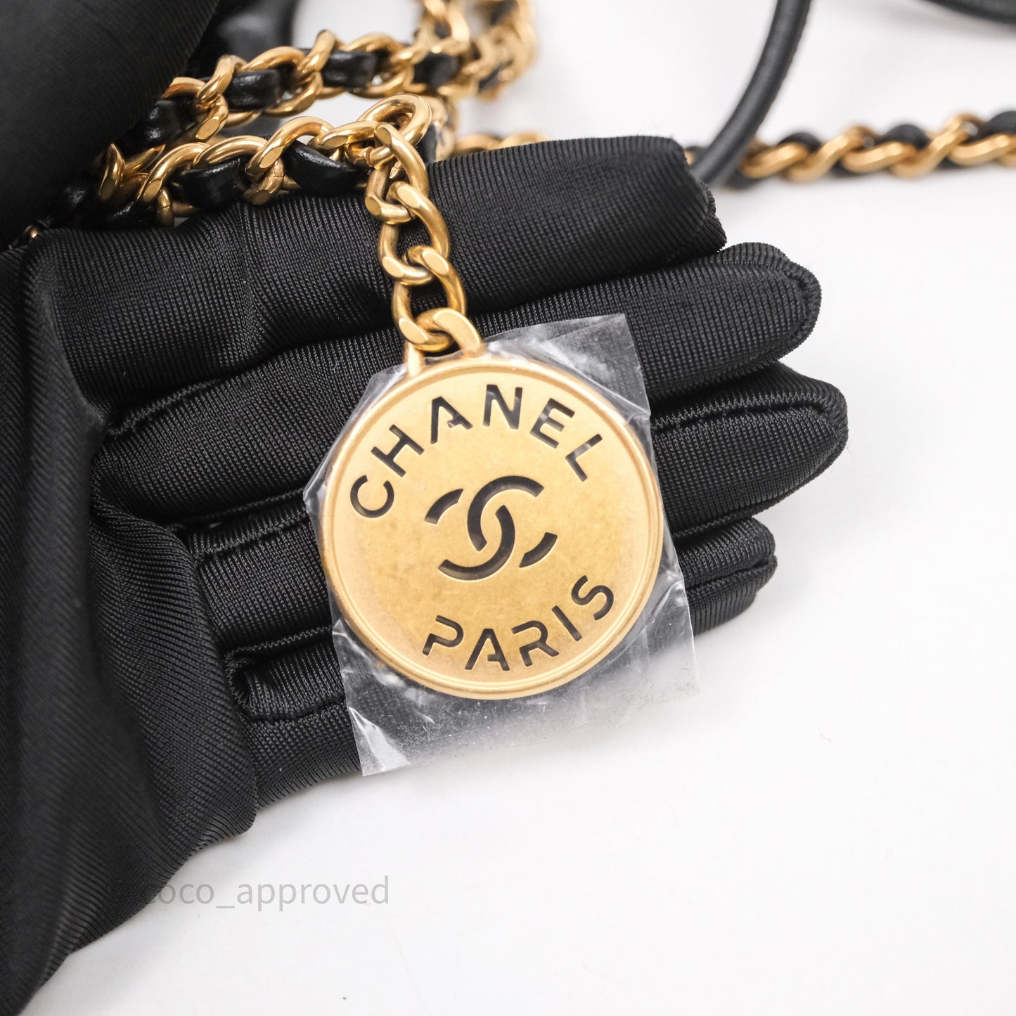 Chanel 22 Mini Bag Black Crumpled Calfskin Aged Gold Hardware