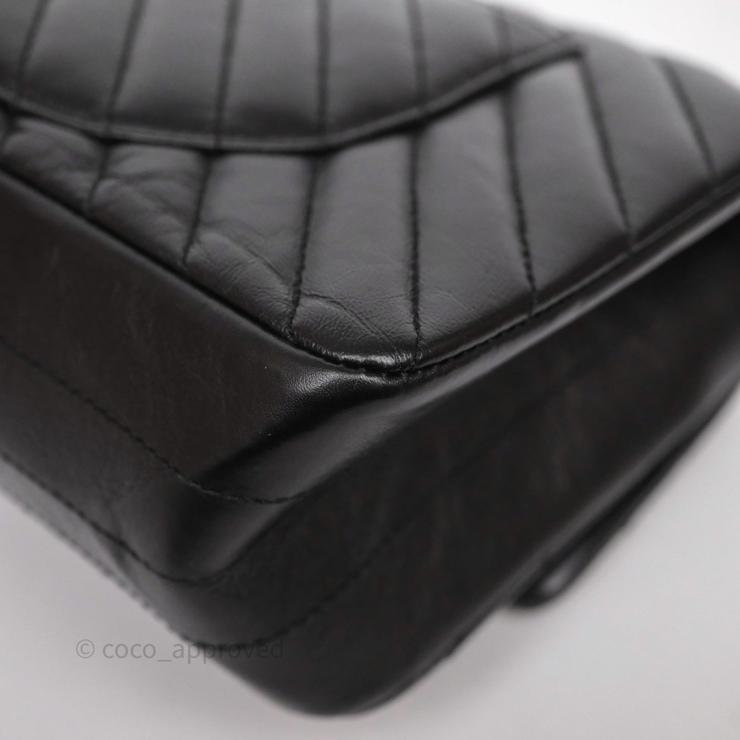 Chanel Reissue 225 Chevron Aged Calfskin So Black