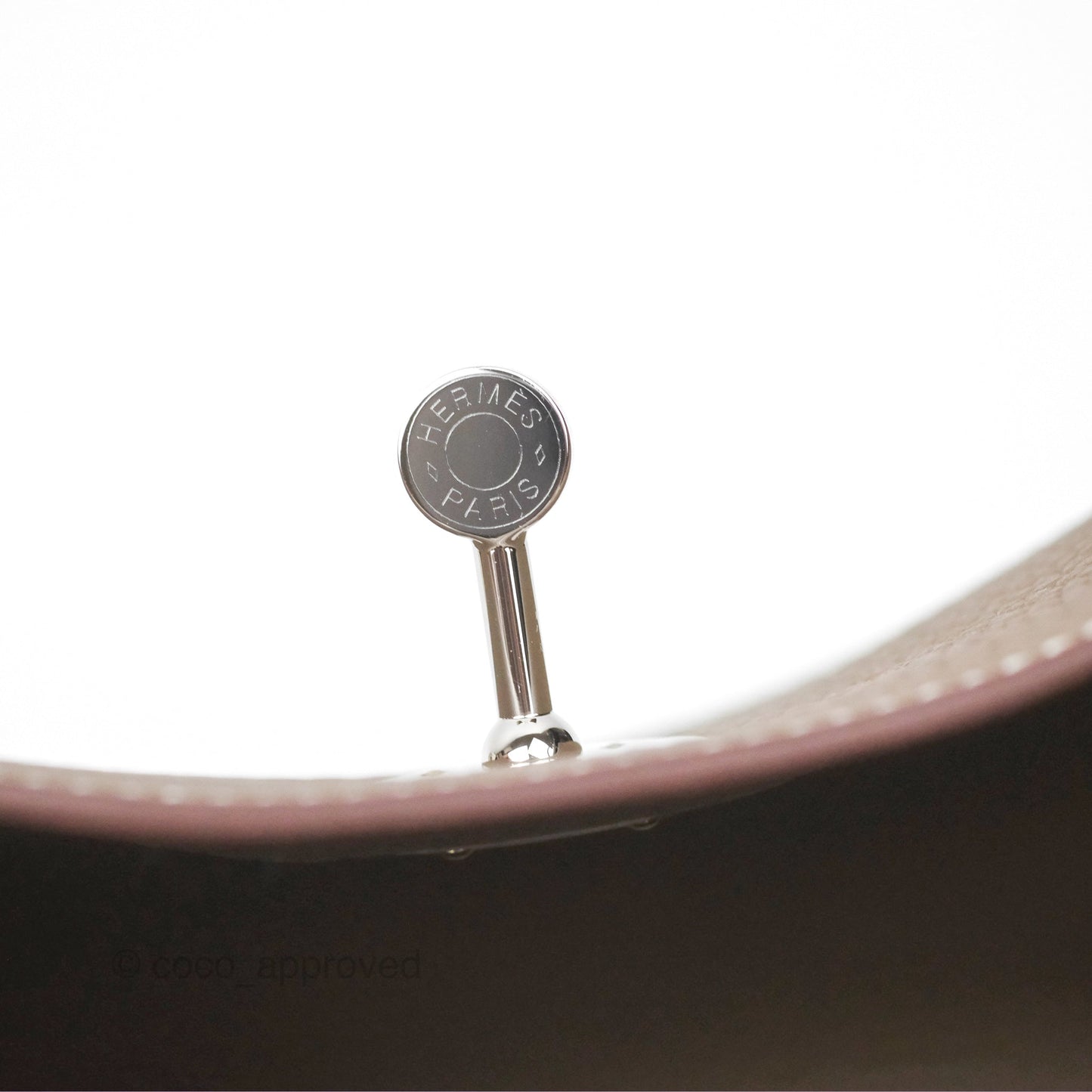 Hermès Lindy 26 Etoupe 18 Clemence Palladium Hardware
