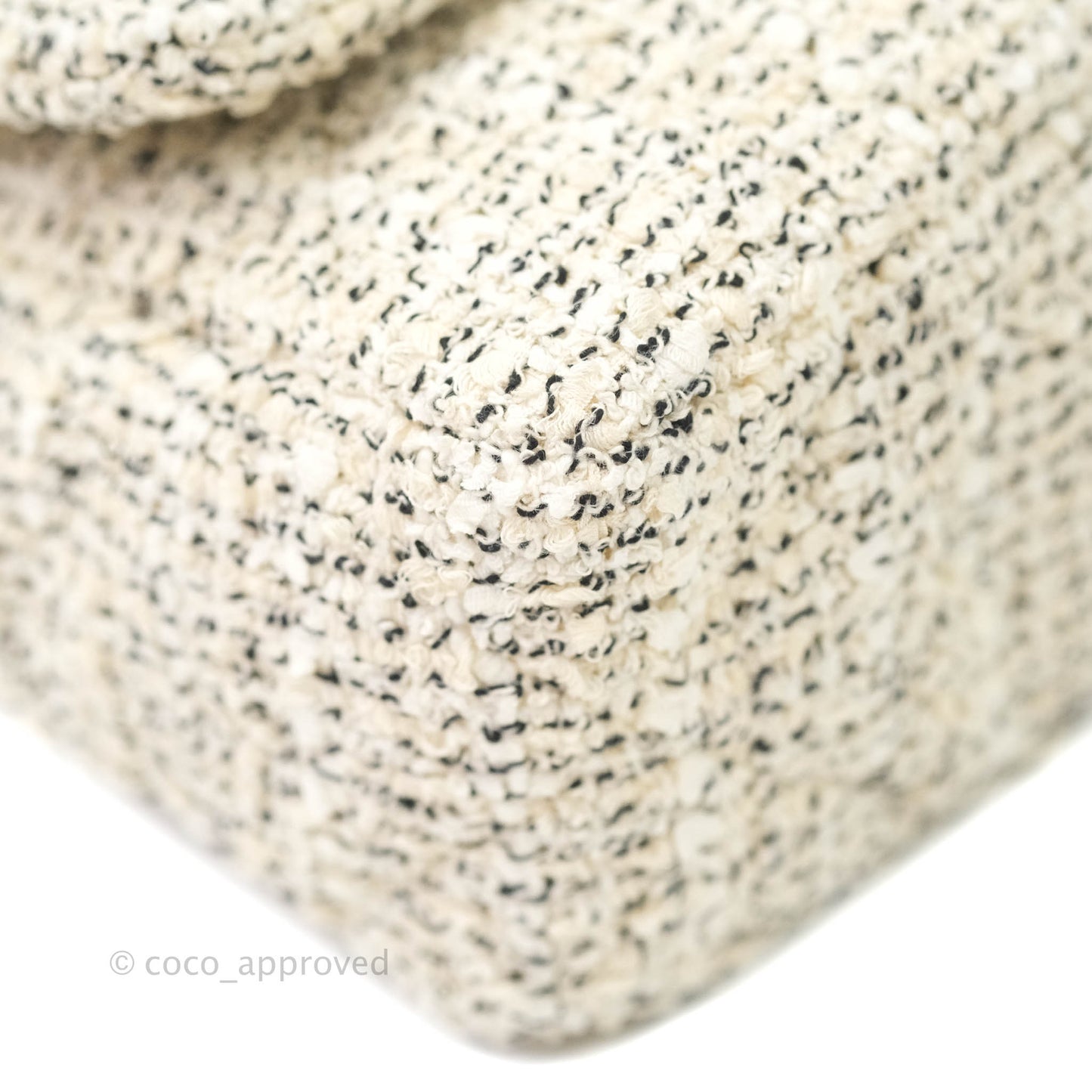 Chanel 19 Small Tweed Oreo Cream Mixed Hardware