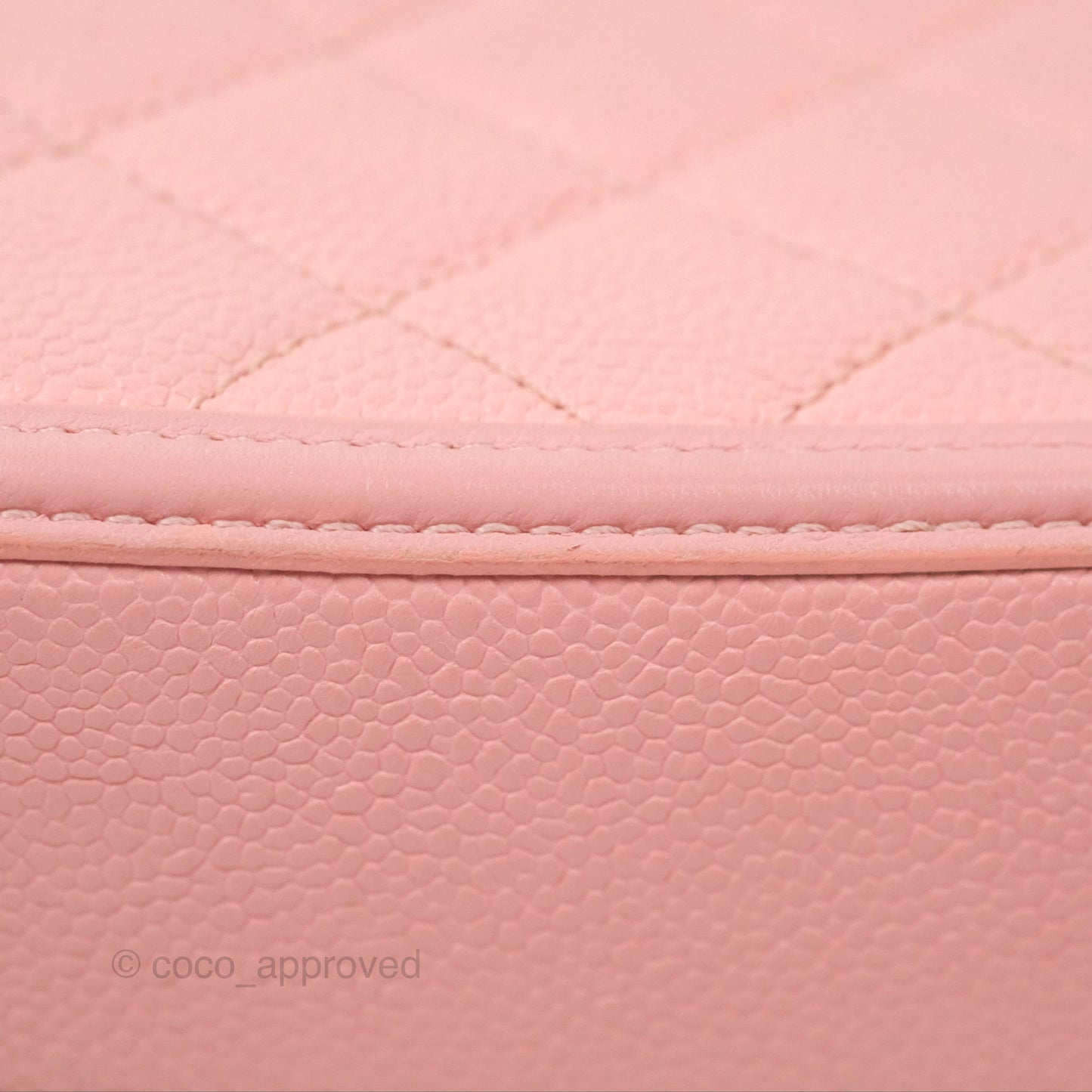 Chanel Quilted Medium CC Filigree Vanity Case Pink Caviar Gold Hardware