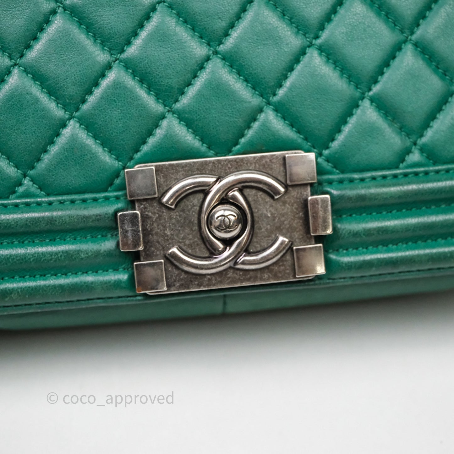 Chanel Medium Boy Quilted Green Lambskin Ruthenium Hardware