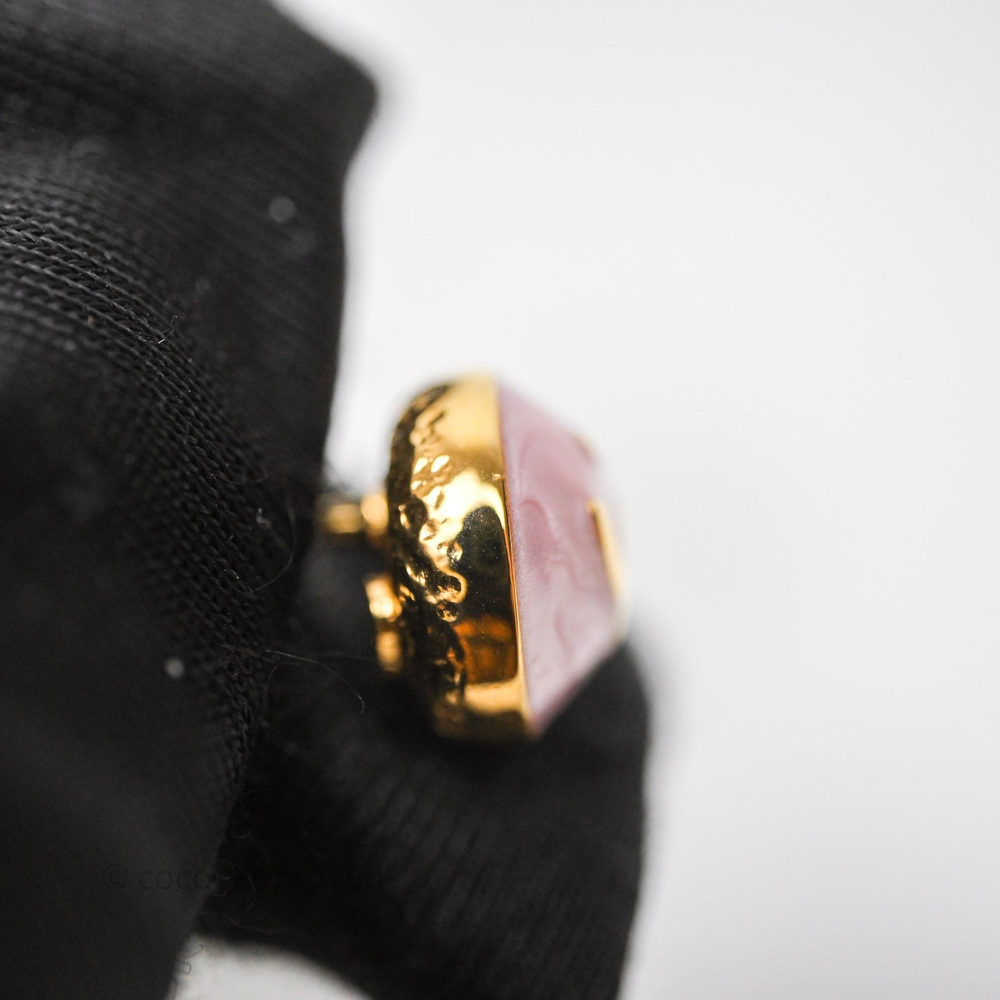Chanel CC Pink Round Earrings Gold Tone 26C