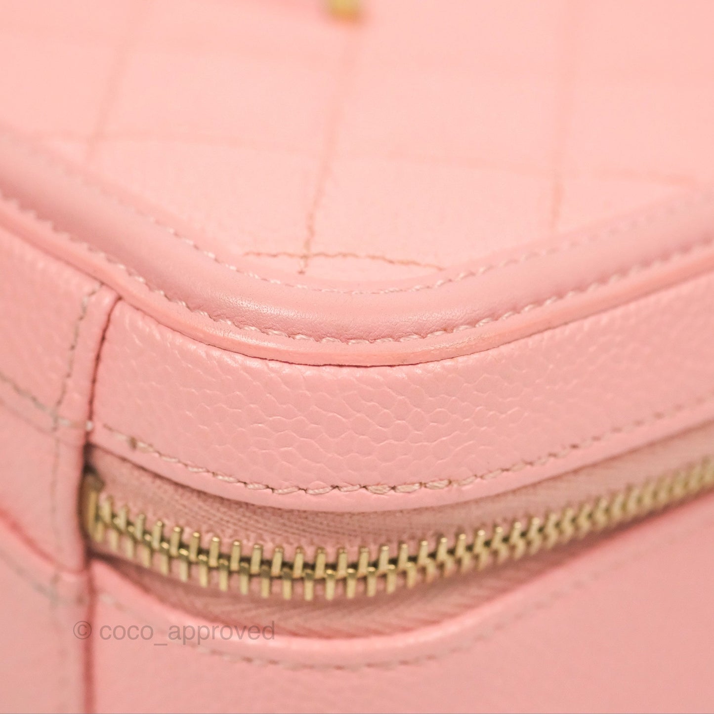 Chanel Quilted Medium CC Filigree Vanity Case Pink Caviar Gold Hardware