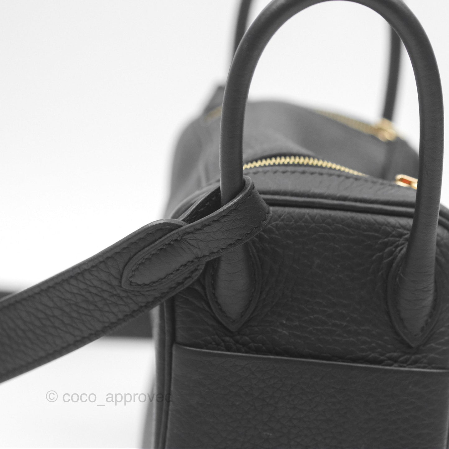 Hermès Mini Lindy 20 Noir 89 Clemence Gold Hardware