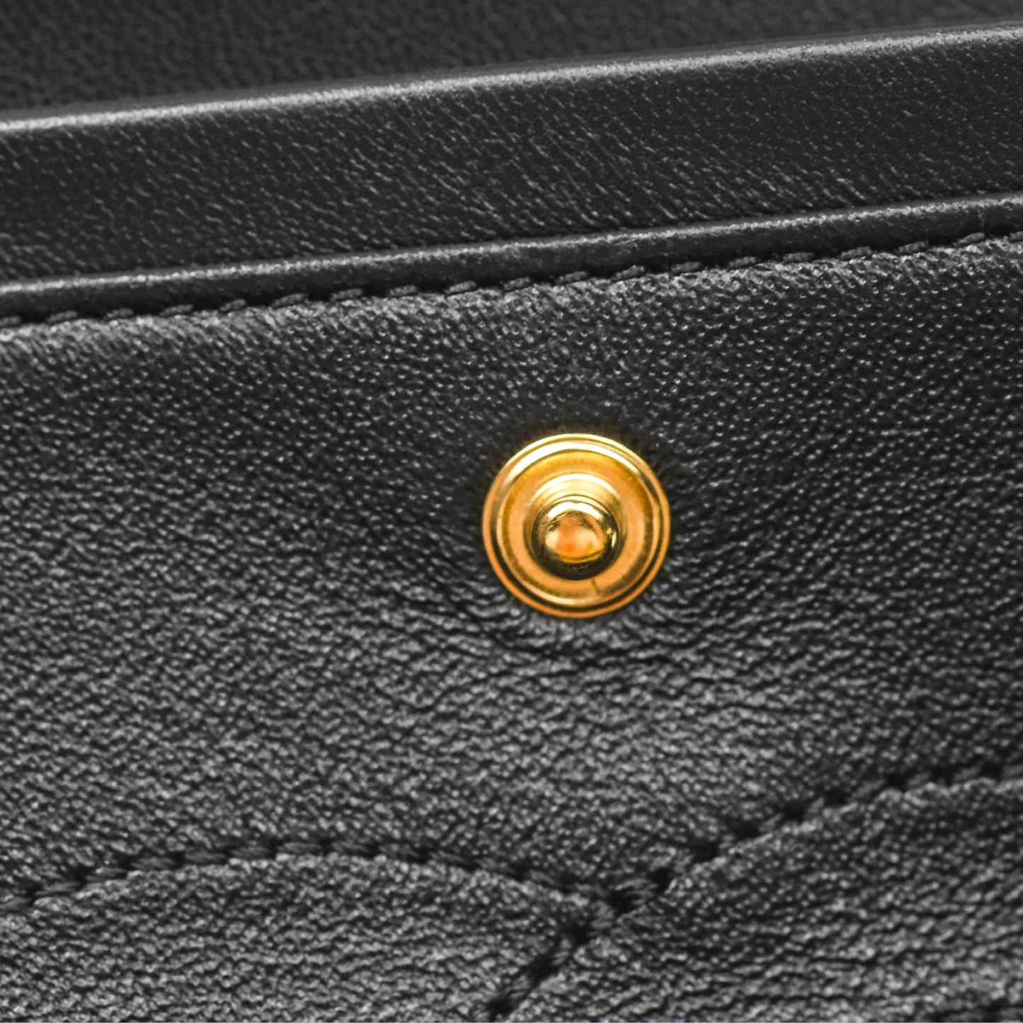 Chanel Reissue 2.55 Metallic Gold Crocodile Embossed Calfskin And Black Quilted Lambskin Aged Gold Hardware