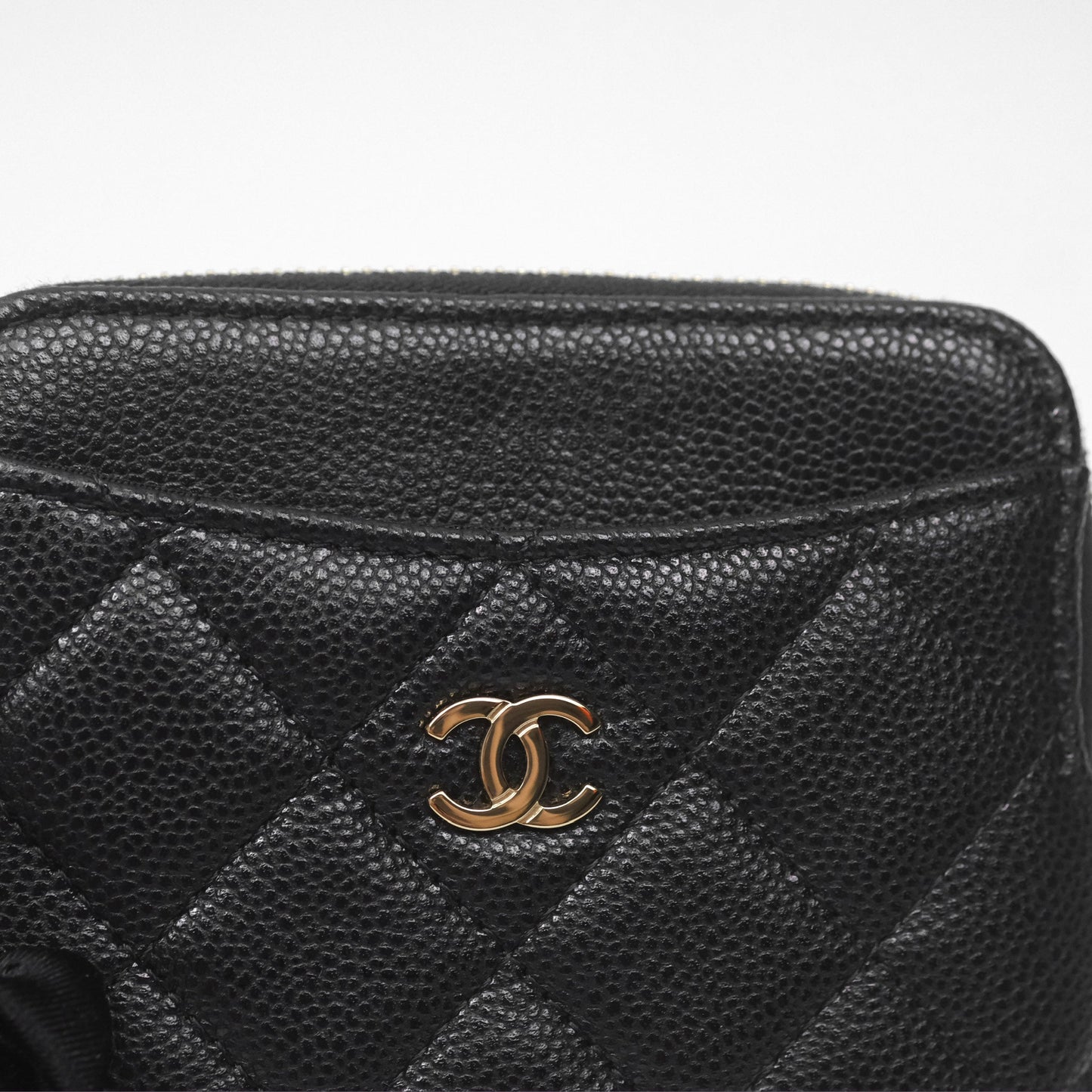 Chanel Quilted Classic Zip Card Holder Wallet Black Caviar Gold Hardware