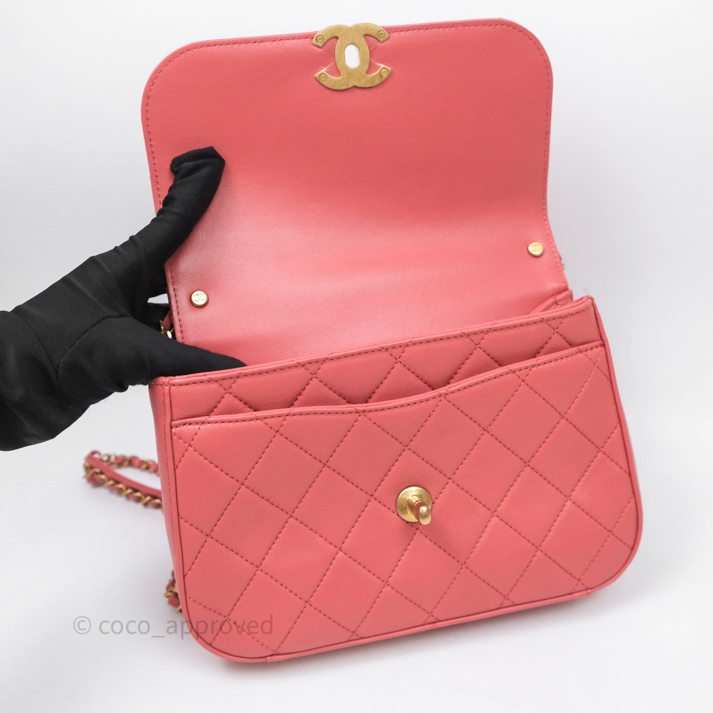 Chanel Quilted Chain Infinity Handle Bag Pink Lambskin Aged Gold Hardware