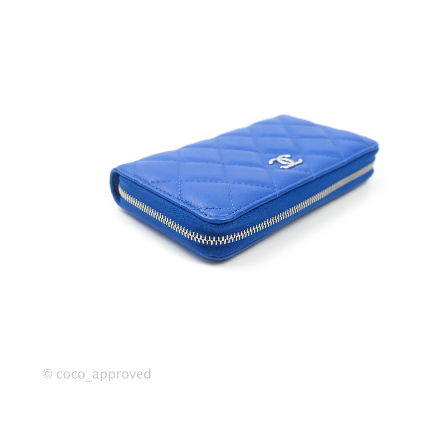 Chanel Classic Quilted Medium Zip Wallet Blue Lambskin Silver Hardware