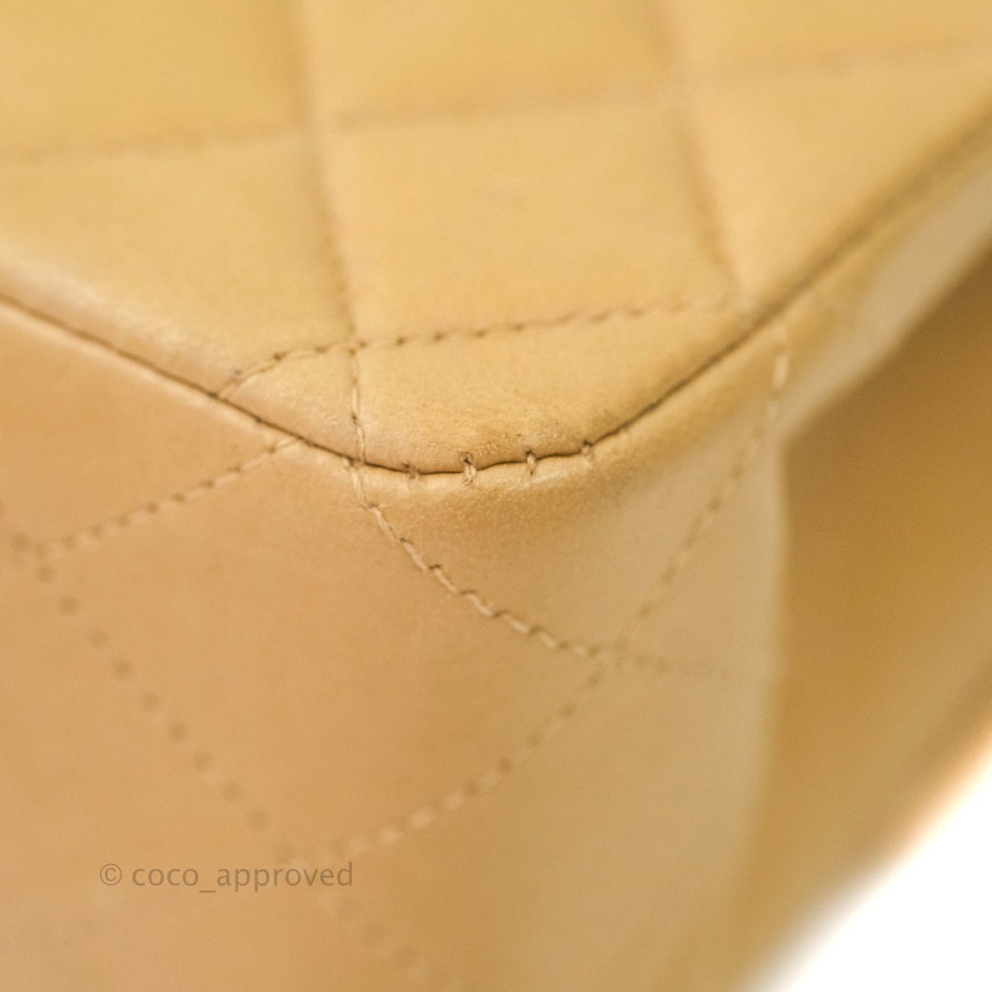Chanel Classic Vintage M/L Medium Double Flap Bag Beige Lambskin 24K Gold Hardware