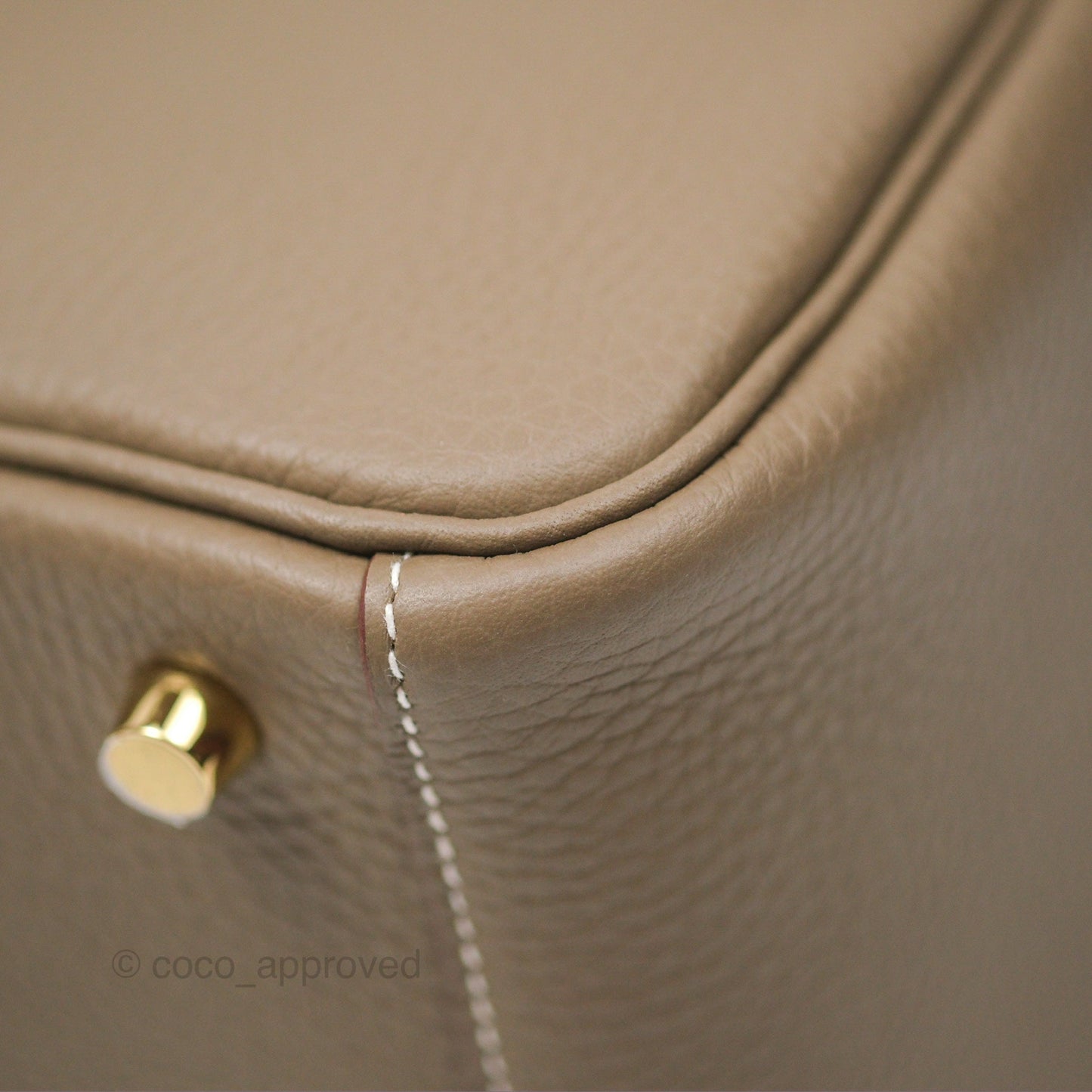 Hermès Lindy 26 Etoupe Clemence Gold Hardware
