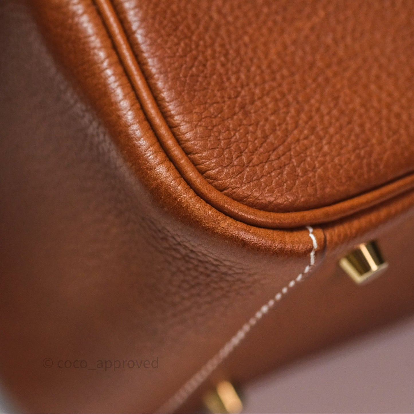 Hermès Mini Lindy 20 Fauve 34 Barenia Gold Hardware