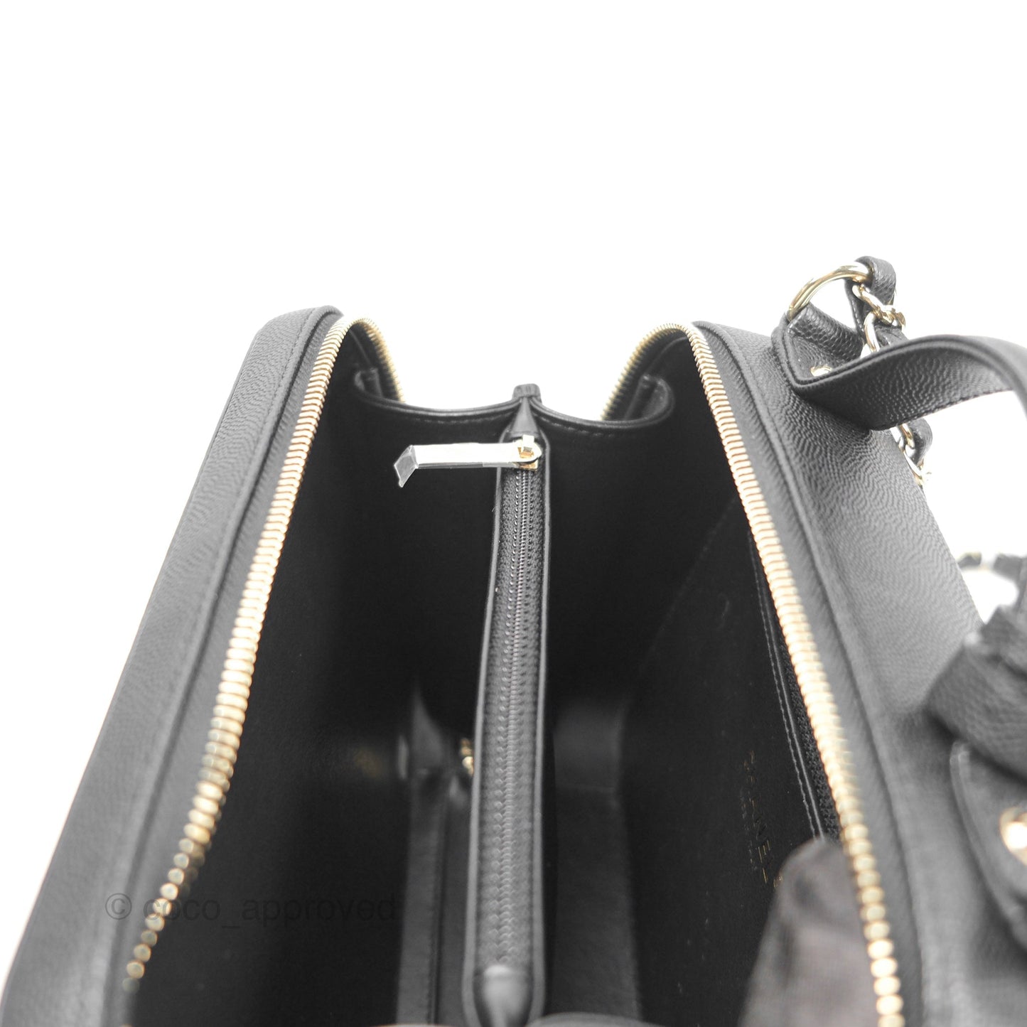 Chanel Quilted Medium CC Filigree Vanity Case Black Caviar Gold Hardware