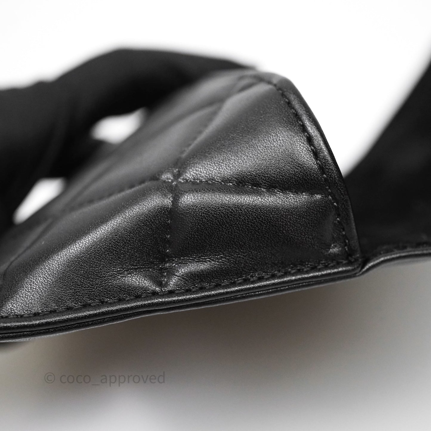 Chanel CC Chain-Link Square Sunglasses Black